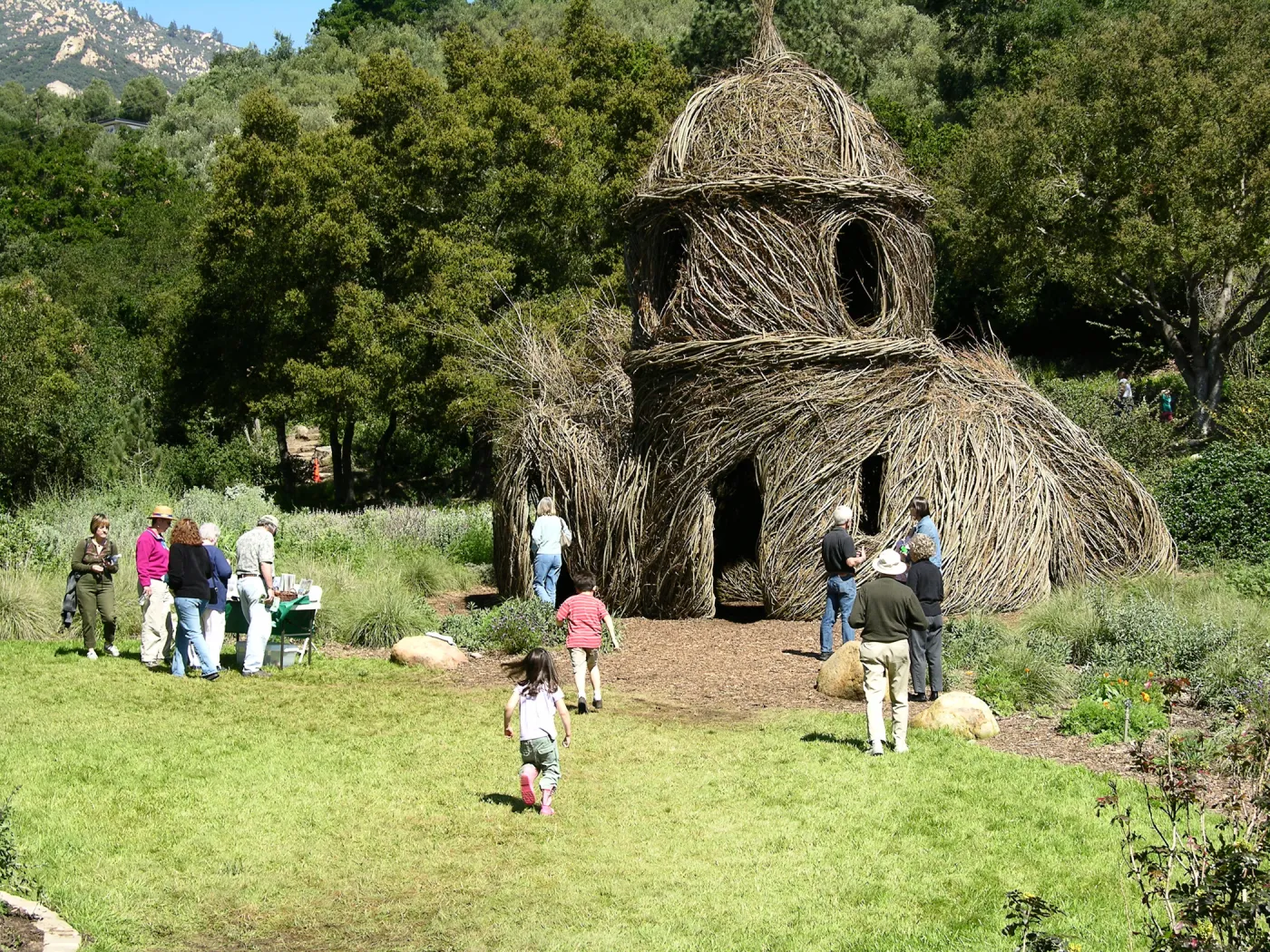 Patrick Dougherty Toad Hall Grand Opening