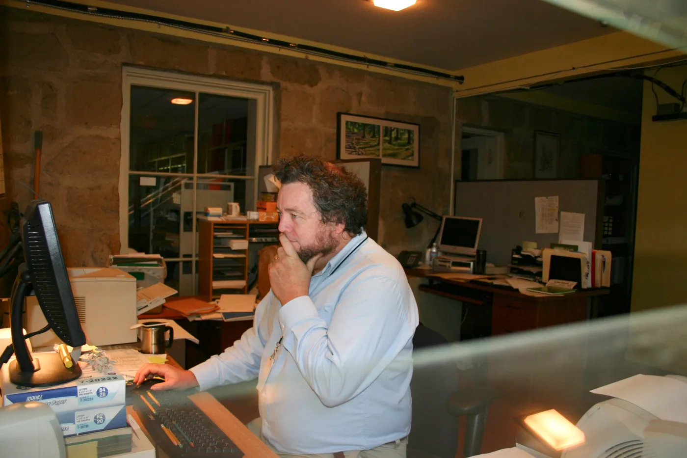 SBBG downstairs library annex interior