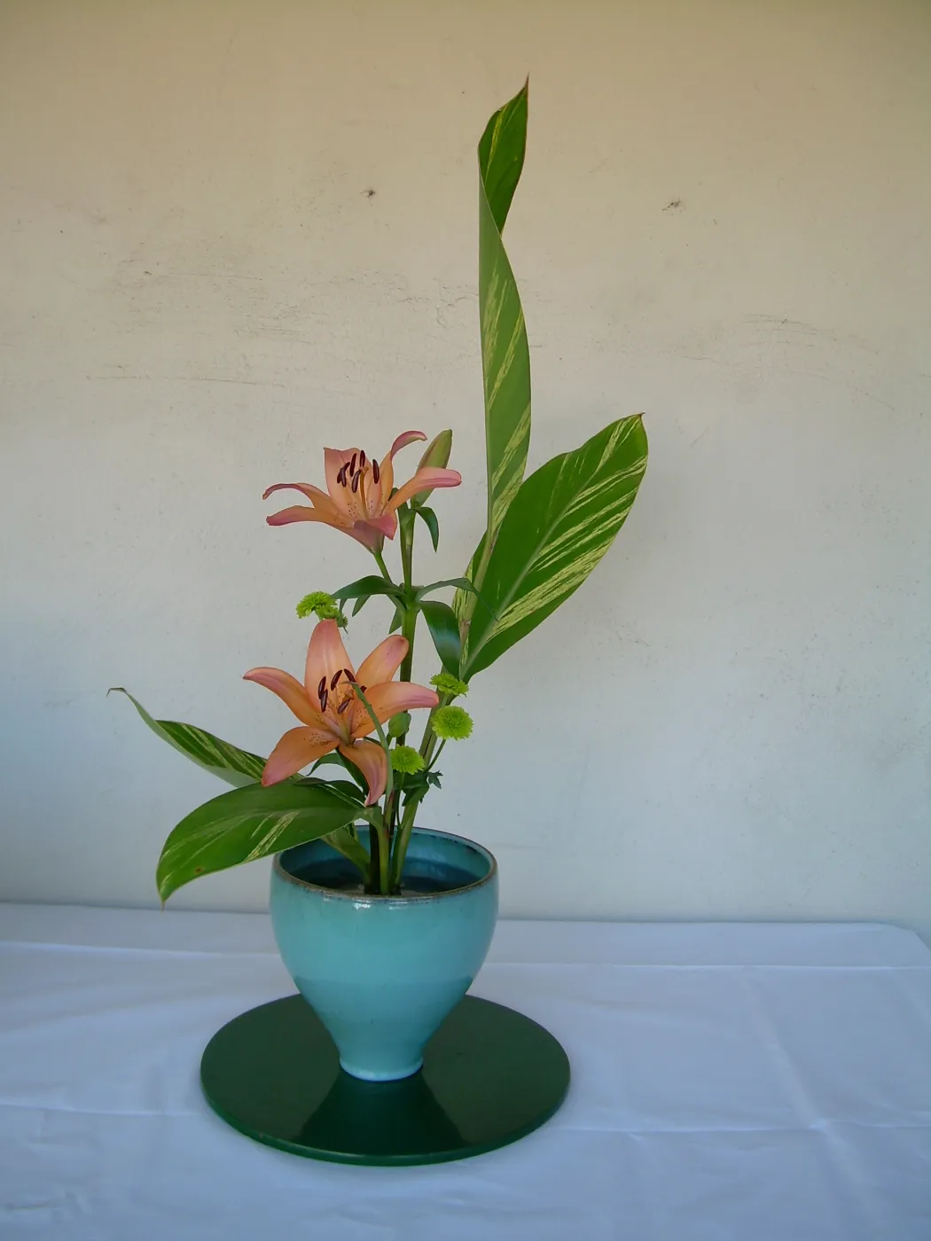ikebana, floral arrangement