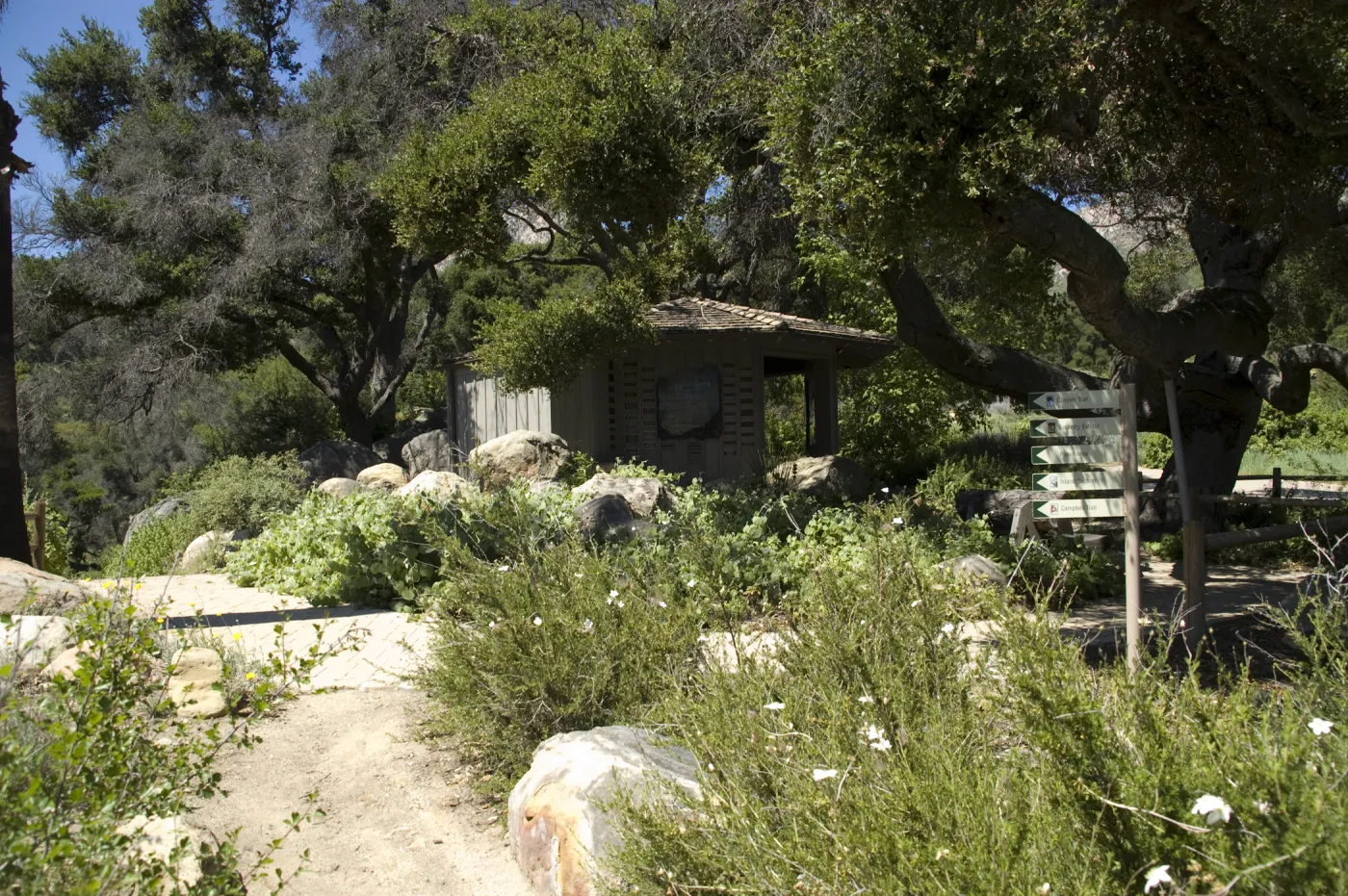 Information Kiosk, SBBG, 2 years after the Jesusita Fire