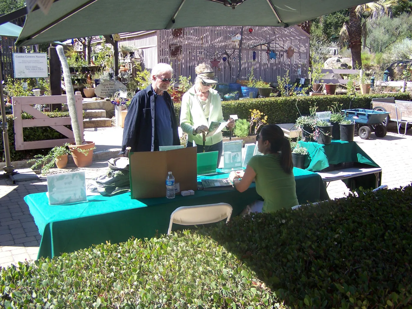 SBBG Community Free Day, Leana Orsua, SBBG Membership table in Courtyard