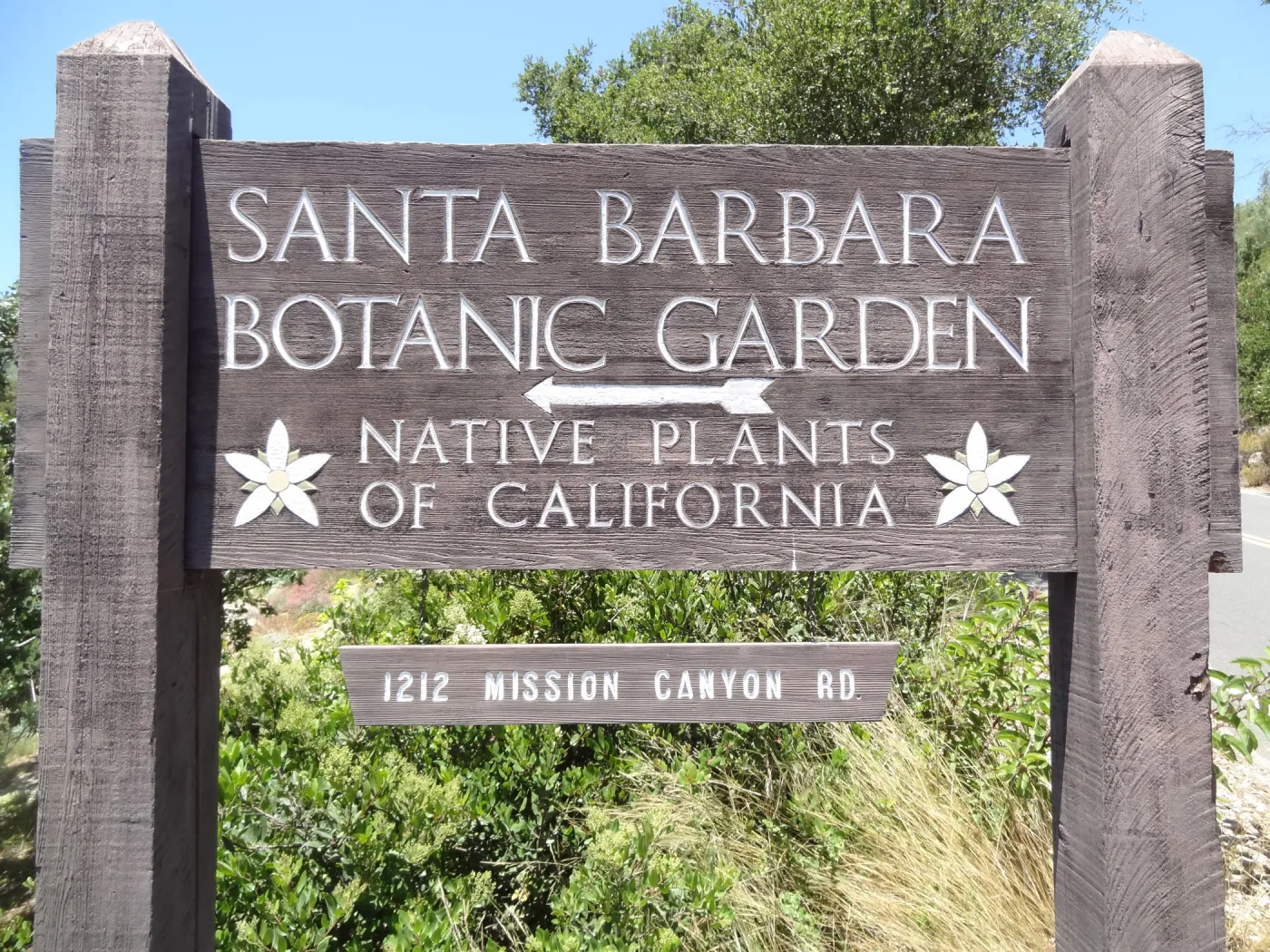 wood sign at entrance to SBBG parking lot, Santa Barbara Botanic Garden, Native Plants of California