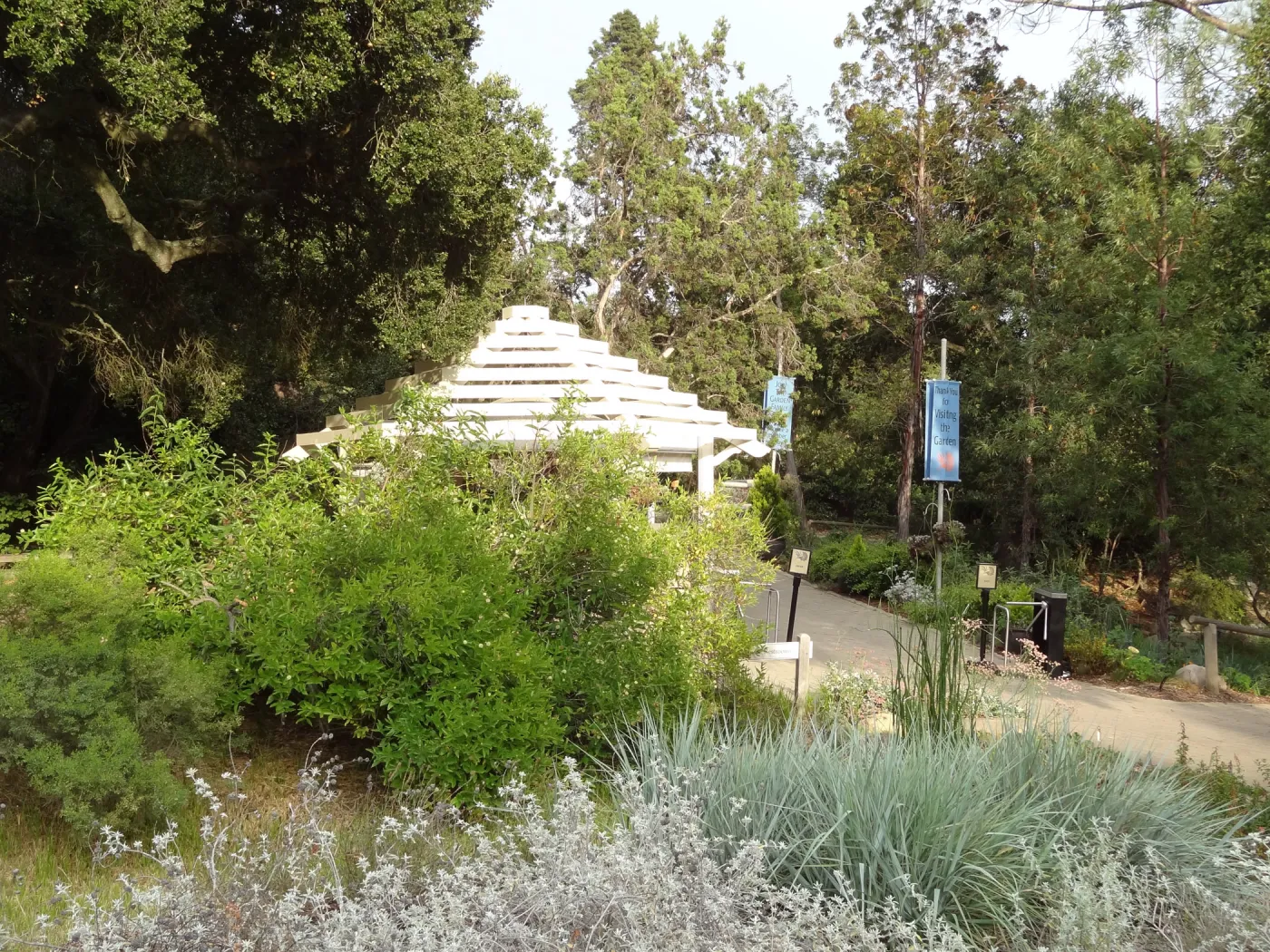 lower Meadow, Entrance kiosk