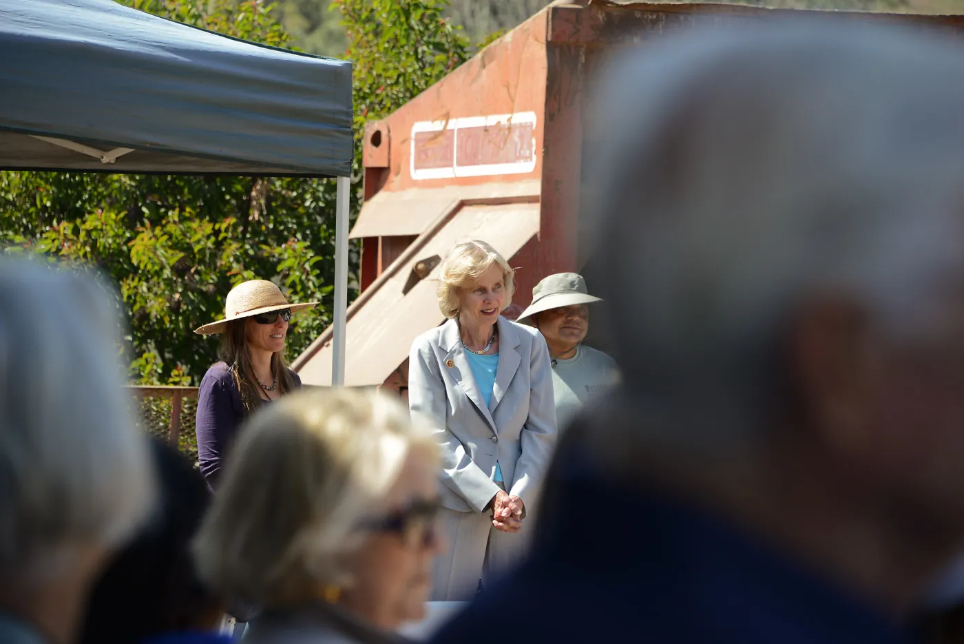 Pritzlaff Conservation Center Golden Shovel Event