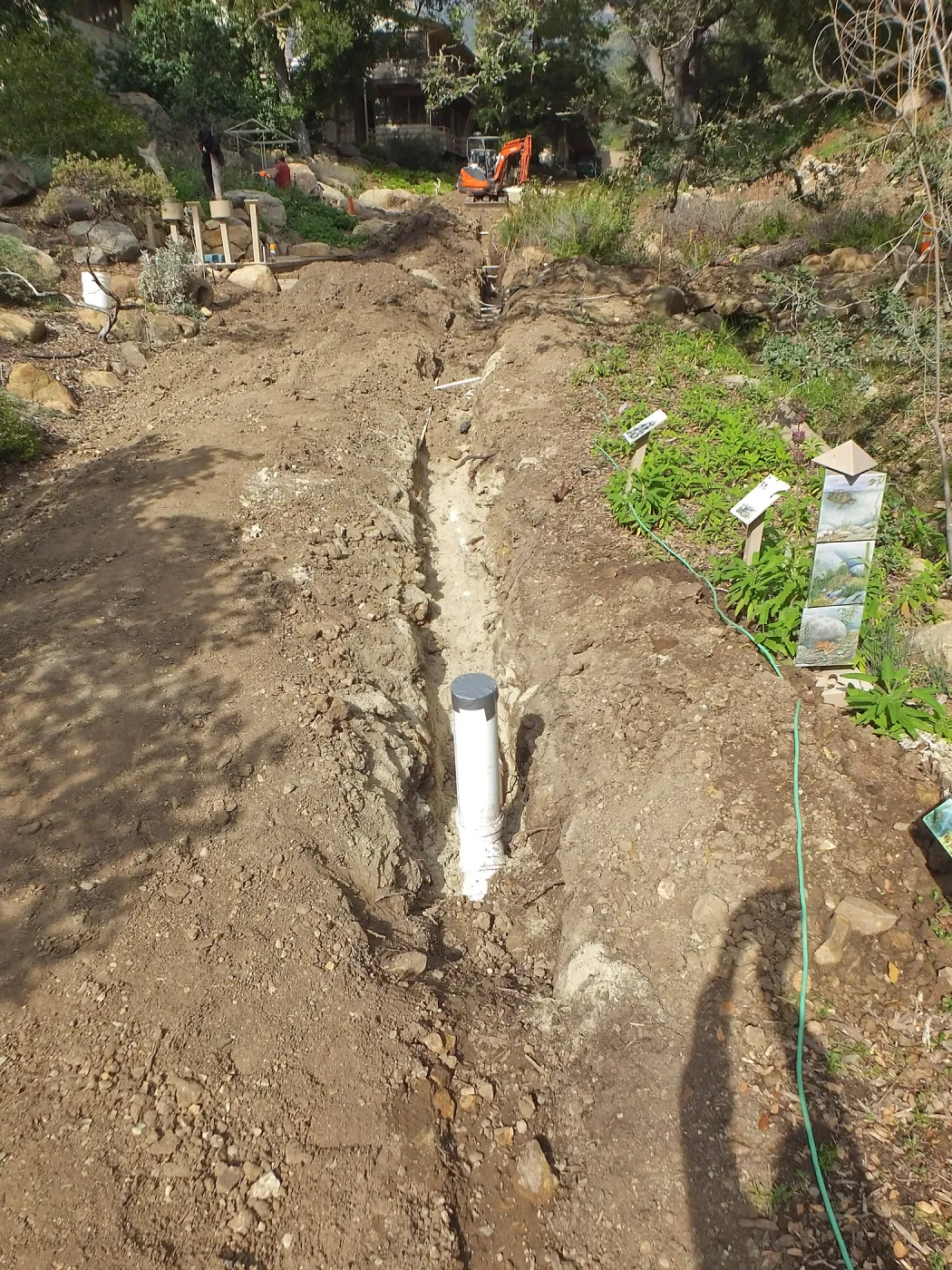 Arroyo sewer line construction