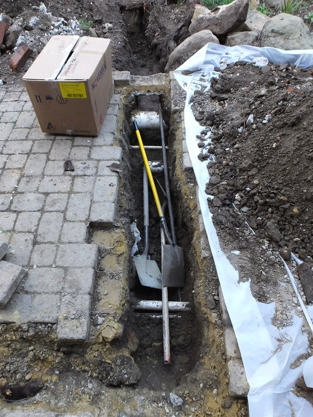 Arroyo Sewer Line Construction