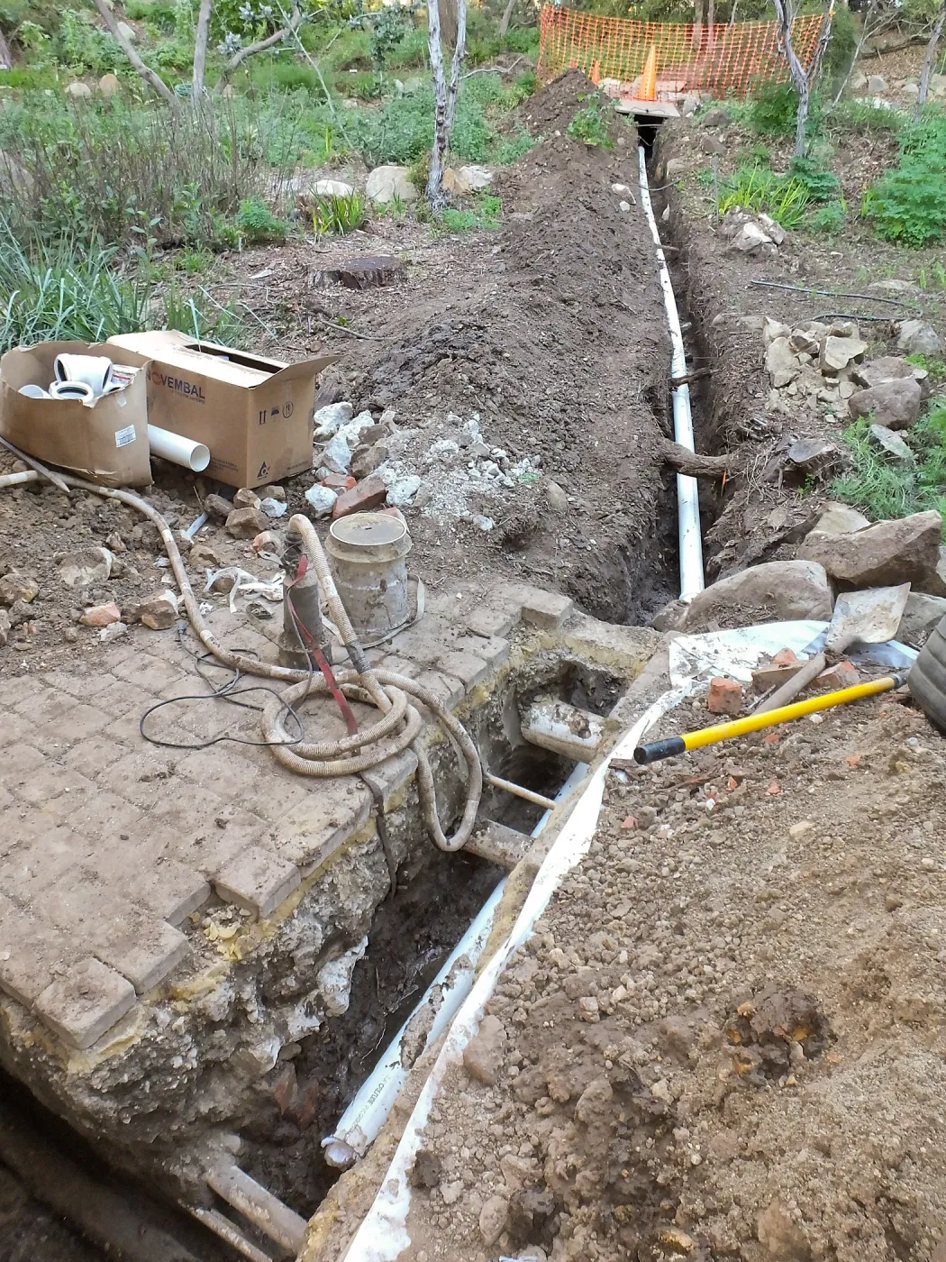 Arroyo Sewer Line Construction