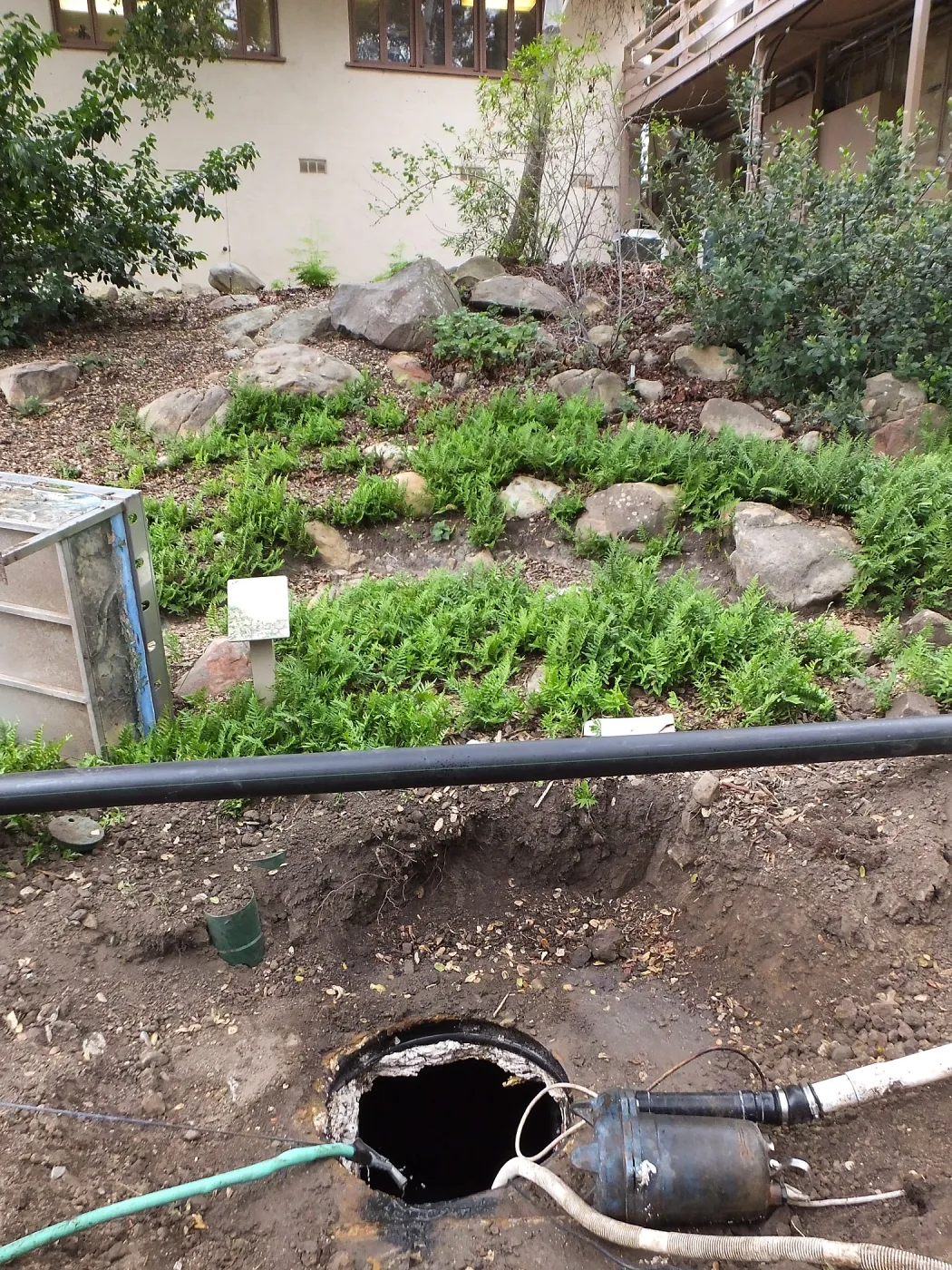 Arroyo Sewer Line Construction