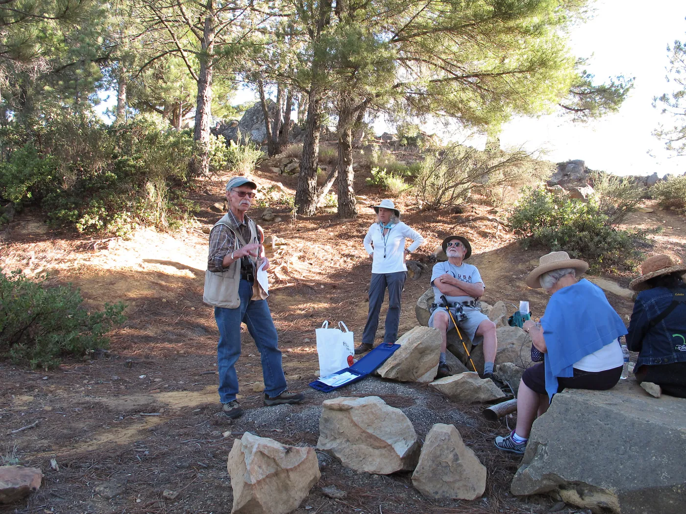 La Cumbre Peak: Sunset on the Sandstone day trip , Sam Babcock describes the differences between the various local conifers on top of La Cumbre Peak 