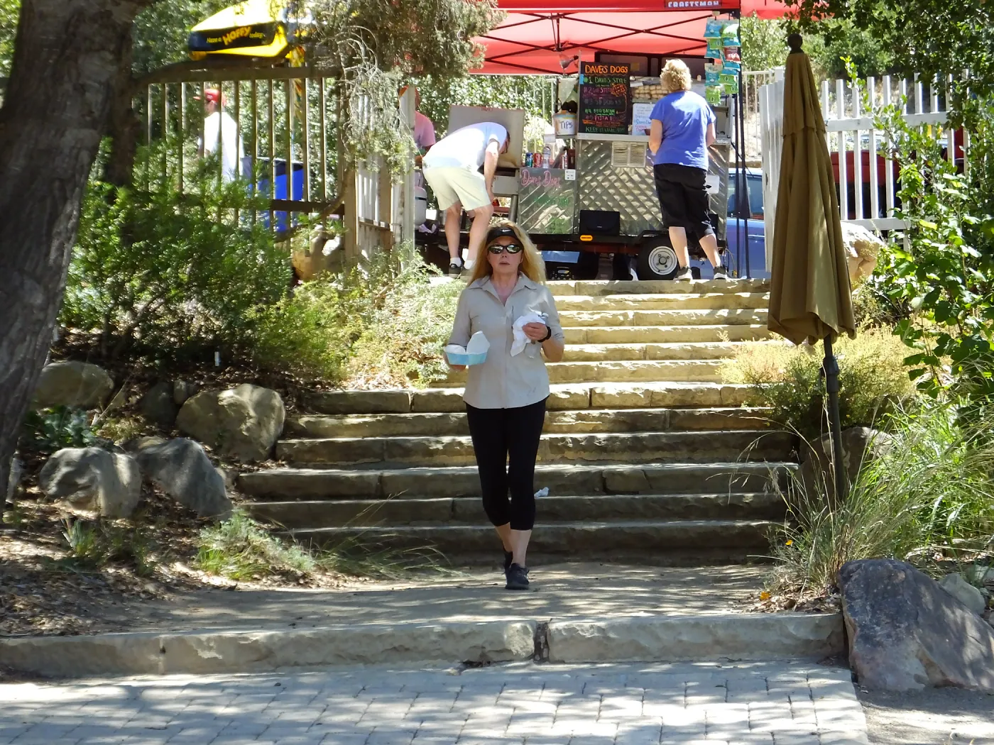 Trails n Tails 2015, Dave's (Hot) Dogs