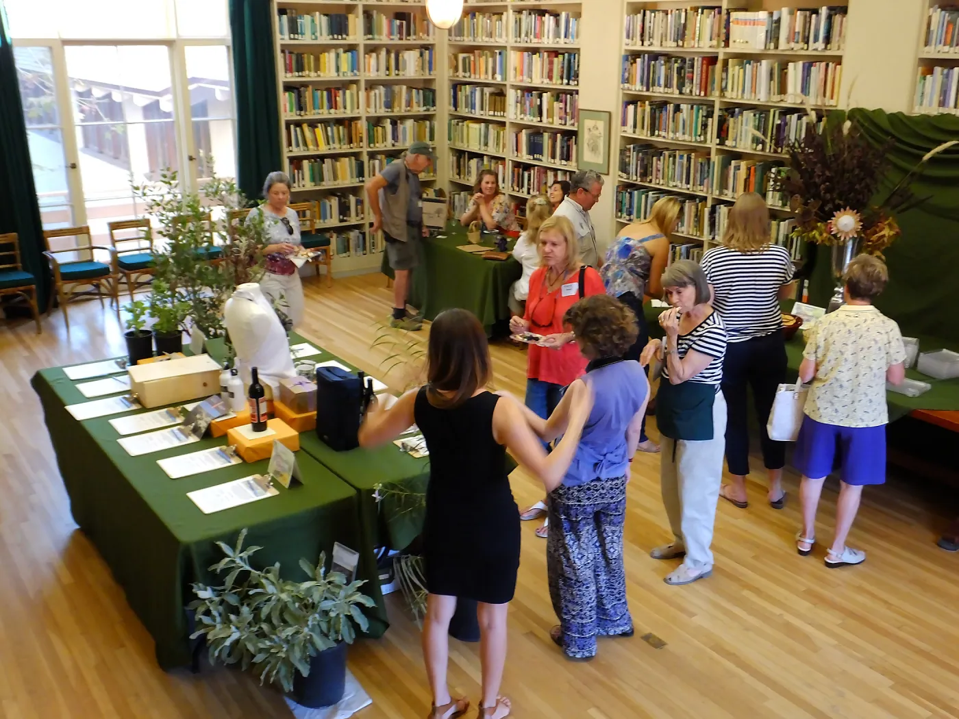 Fall Plant Sale 2015 Members Preview Party