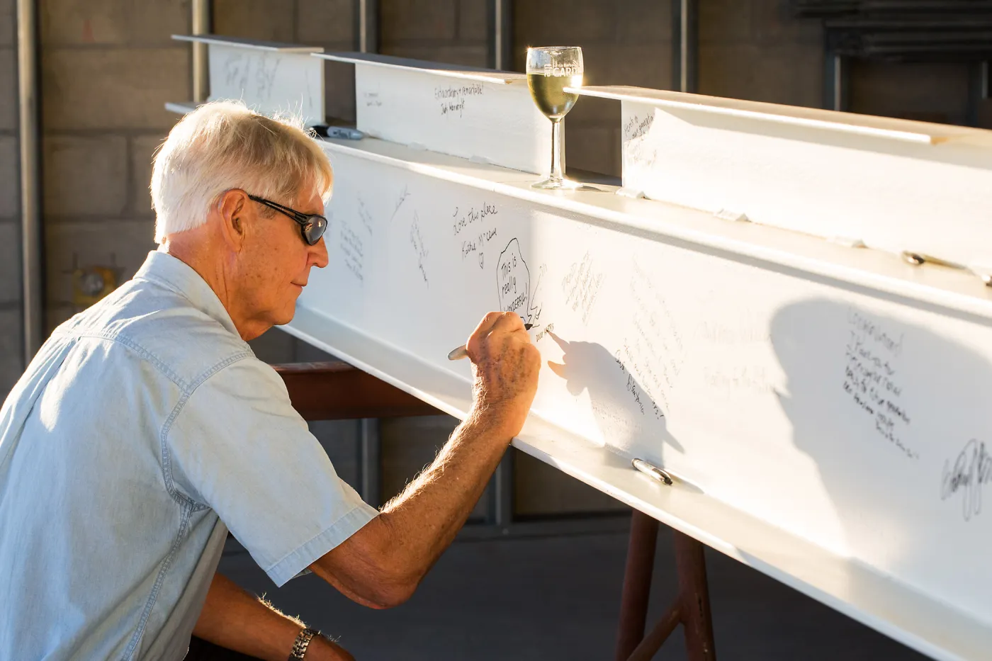 Pritzlaff Conservation Center, Wishes in the Walls event, beam signing