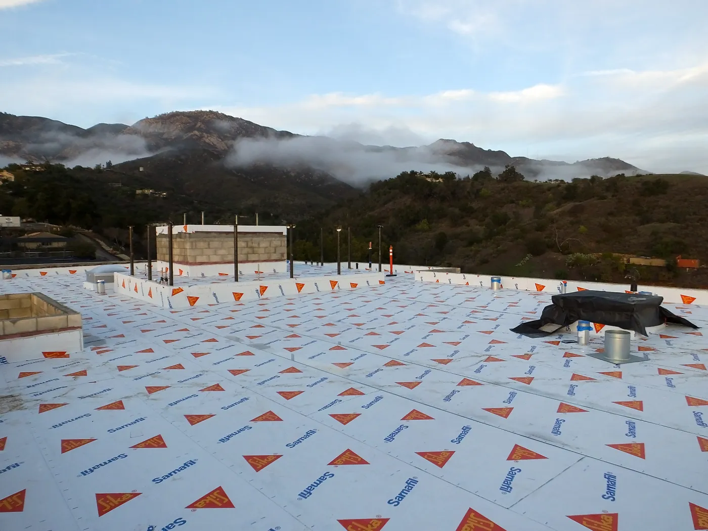 Pritzlaff Conservation Center Construction, looking northeast across roof, temporary waterproofing
