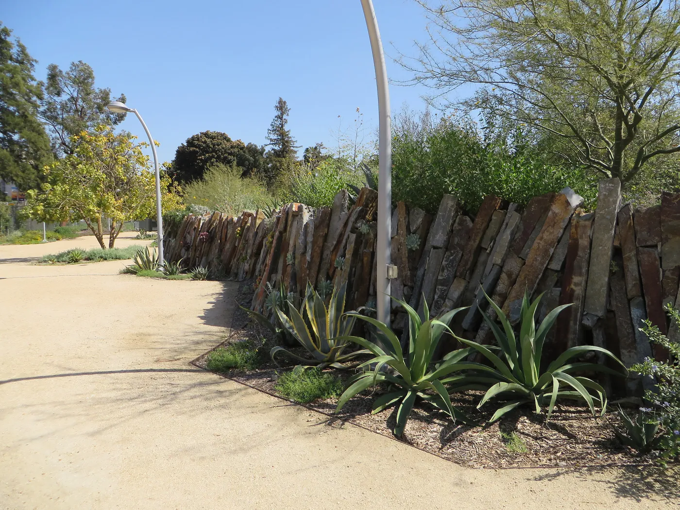 Natural History Museum of Los Angeles, Nature Gardens, Rock Walls