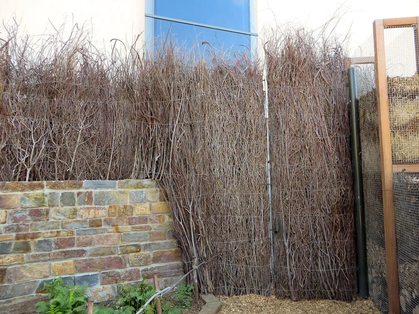 Natural History Museum of Los Angeles, Nature Gardens, Compost Wall