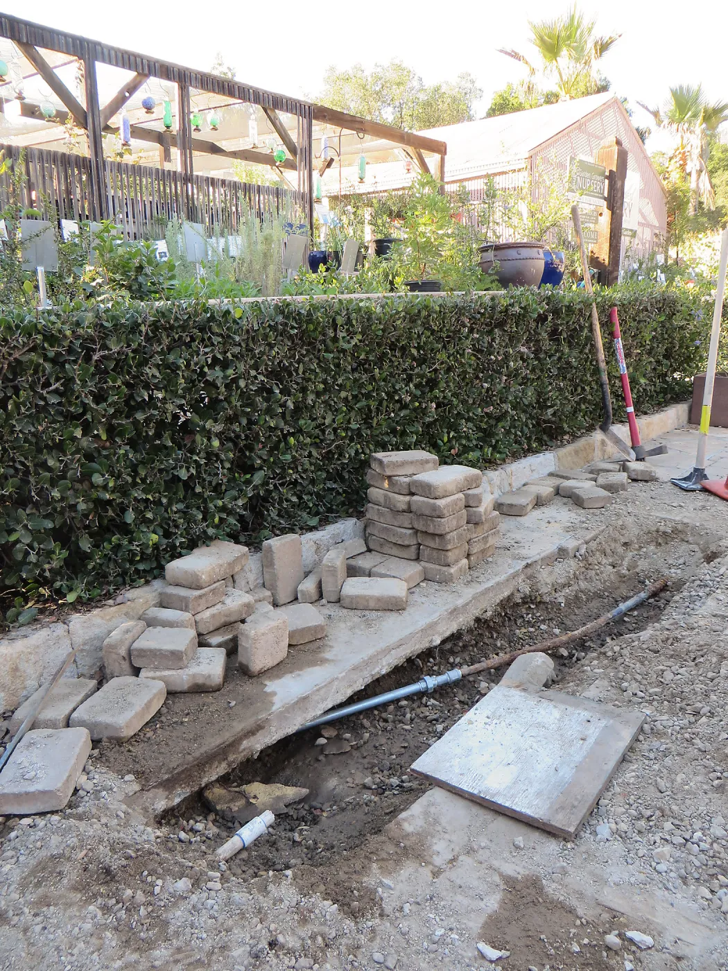 Pipe repair in the courtyard