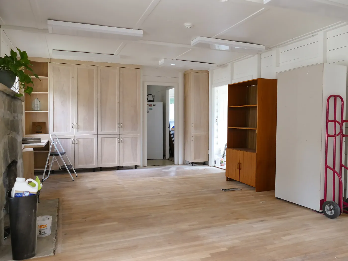 Refurbishing of the Cottage as a new volunteer center.