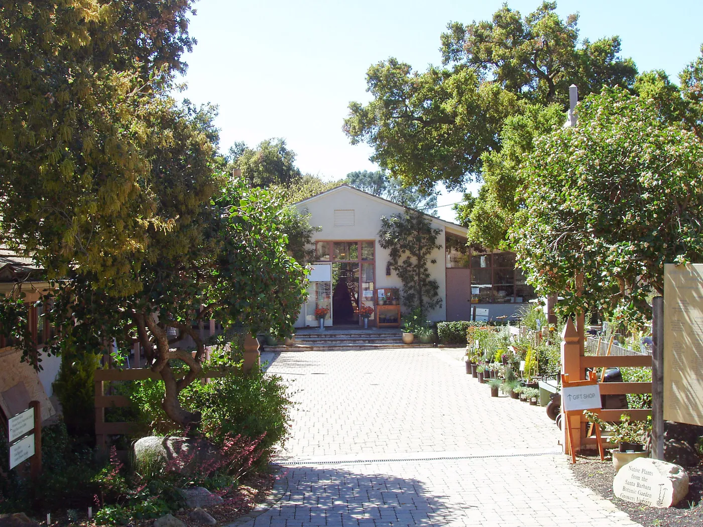 Blaksley Library, north face and courtyard