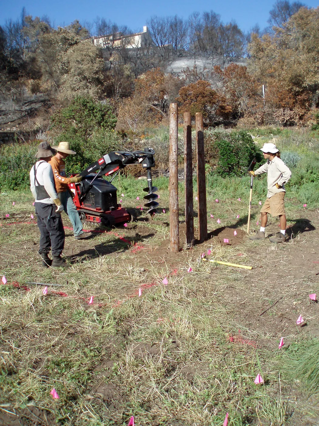 Installation of Herb Parker's â€˜Haven' labyrinth sculpture in Meadow
