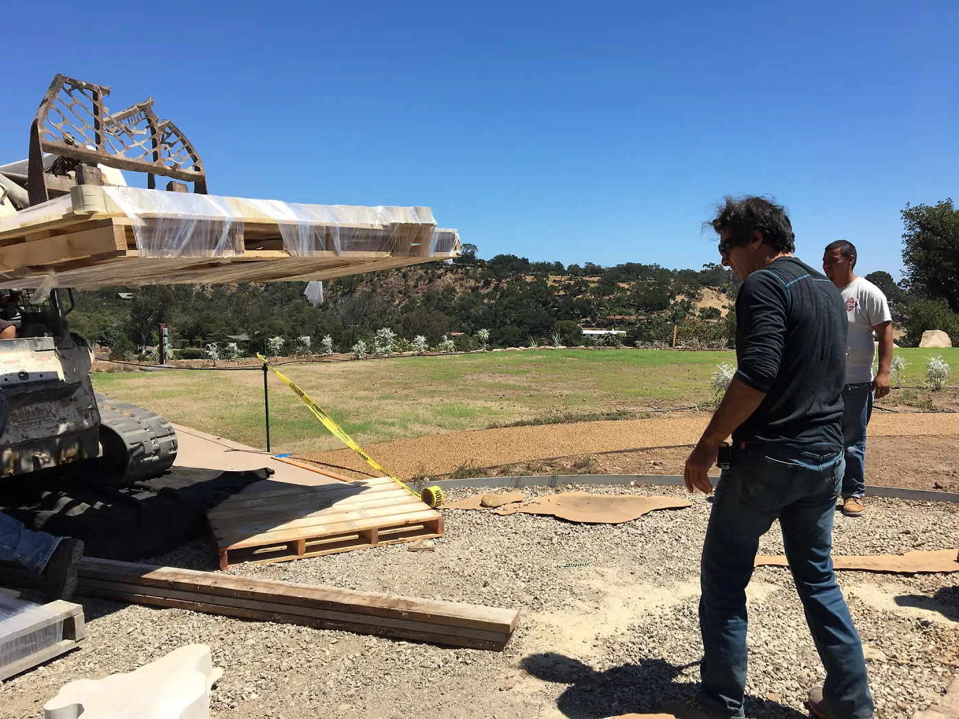 Bringing in the rest of the Island View Sculpture