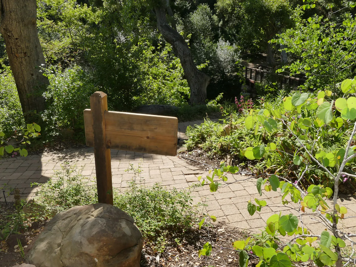 Wayfinding sign 12cb