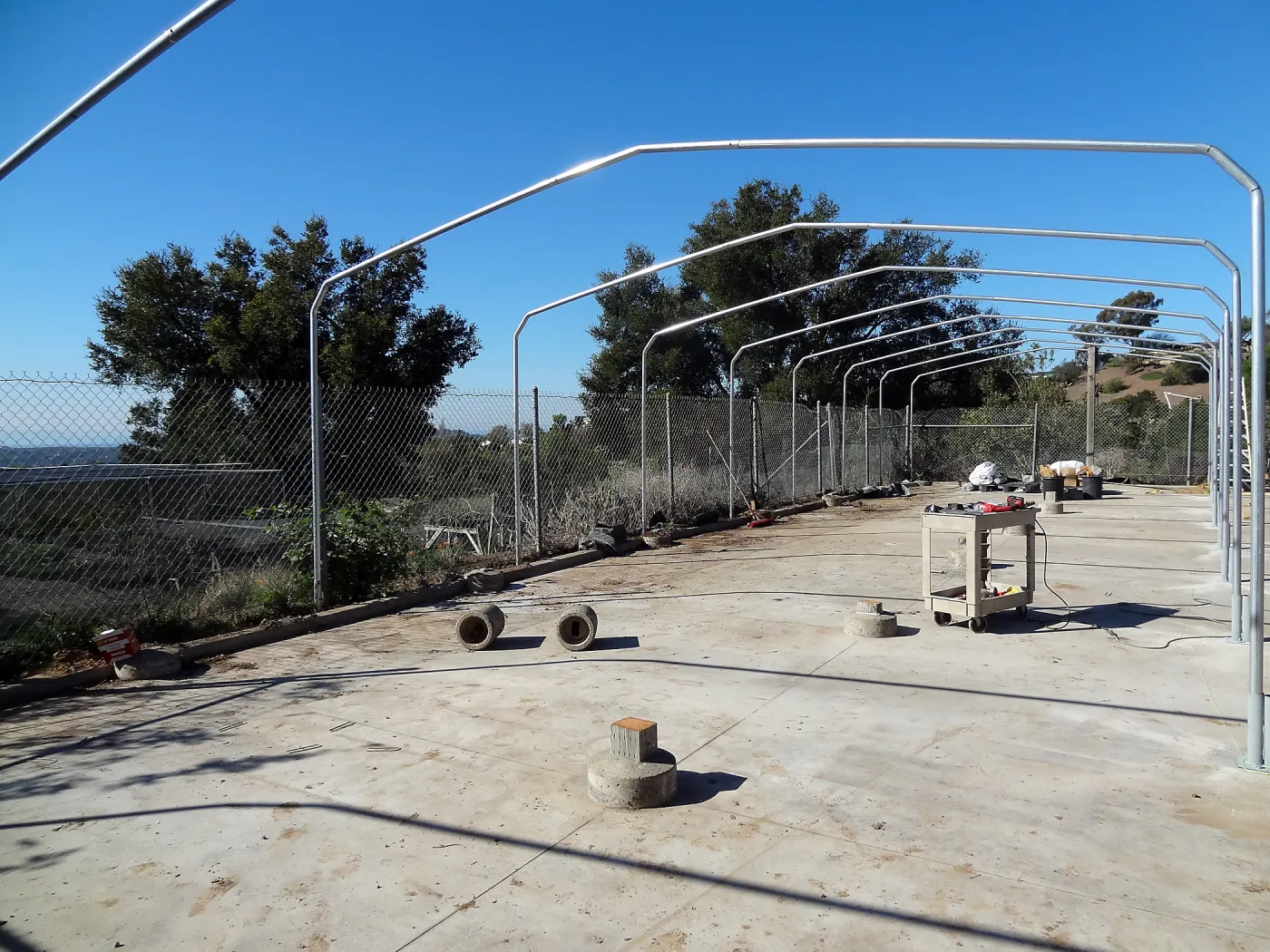 Construction at the Hort Unit, SBBG staff install the new shade structure