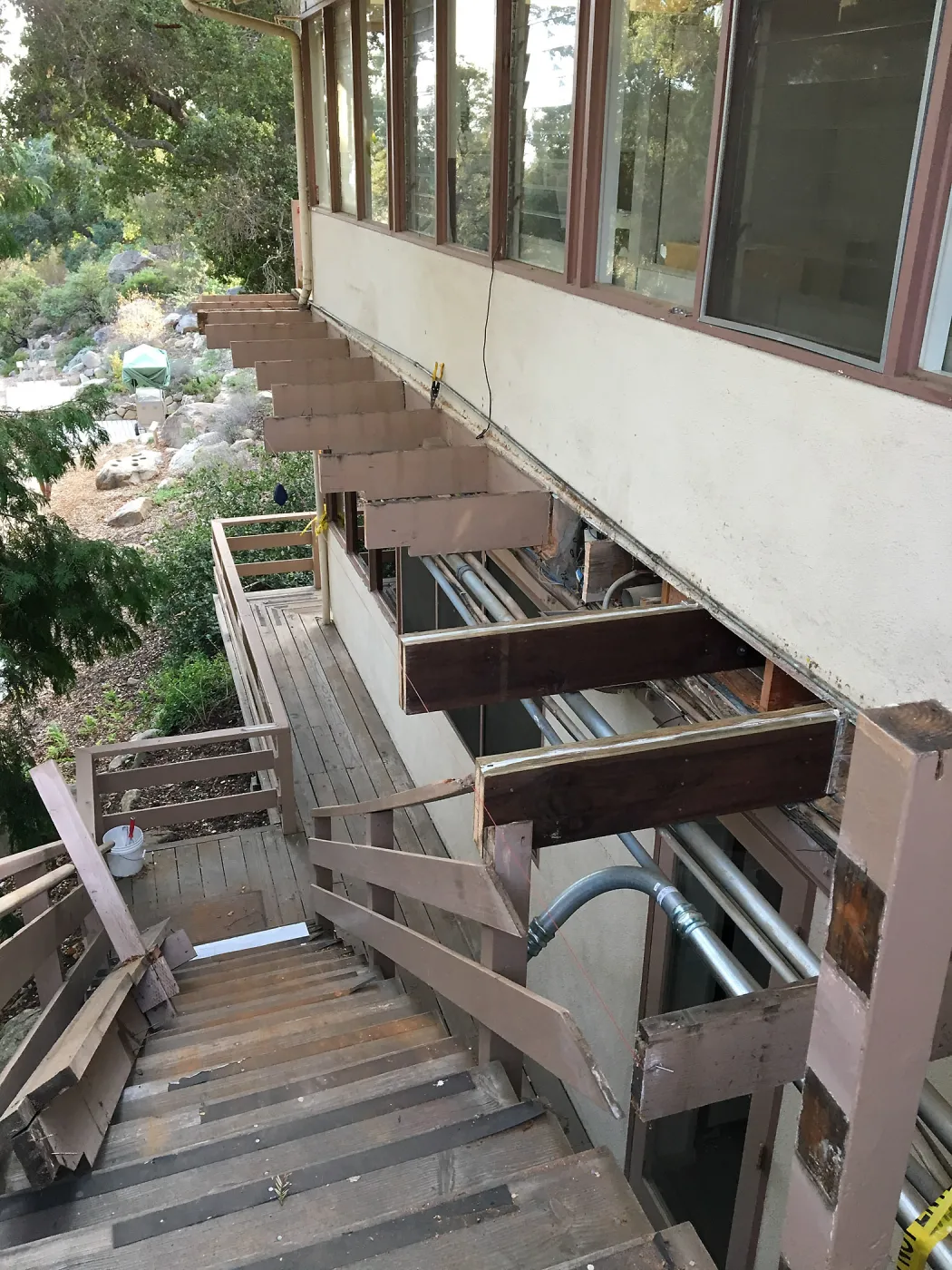 Replacing stairs to the Arroyo room