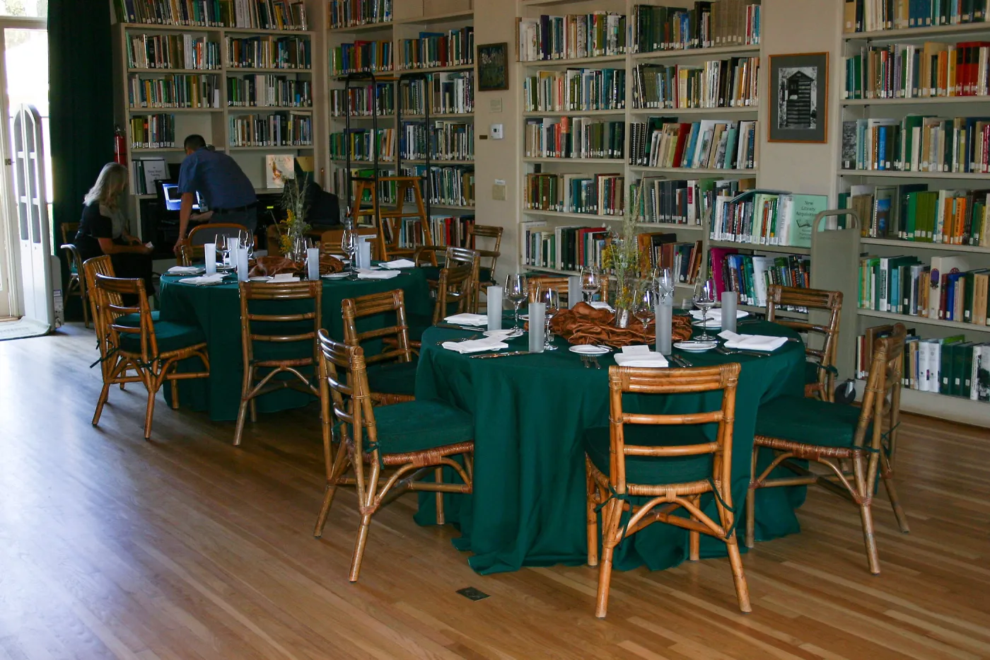 The Progressive Garden, a progressive dinner hosted by Ann and Fife Symington