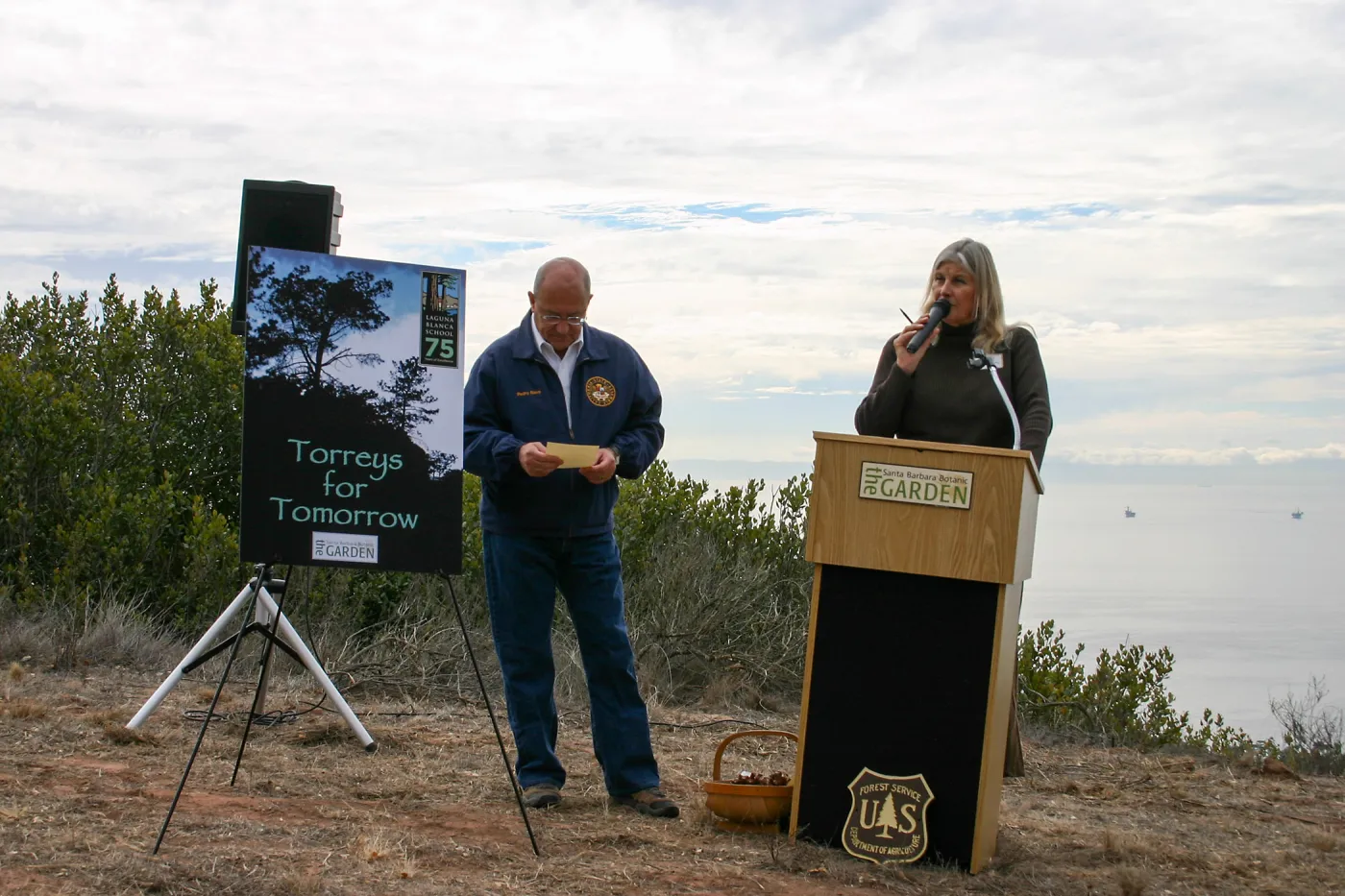 Torrey Pines for Tomorrow Restoration Project Dedication, Pedro Nava and Nancy Johnson