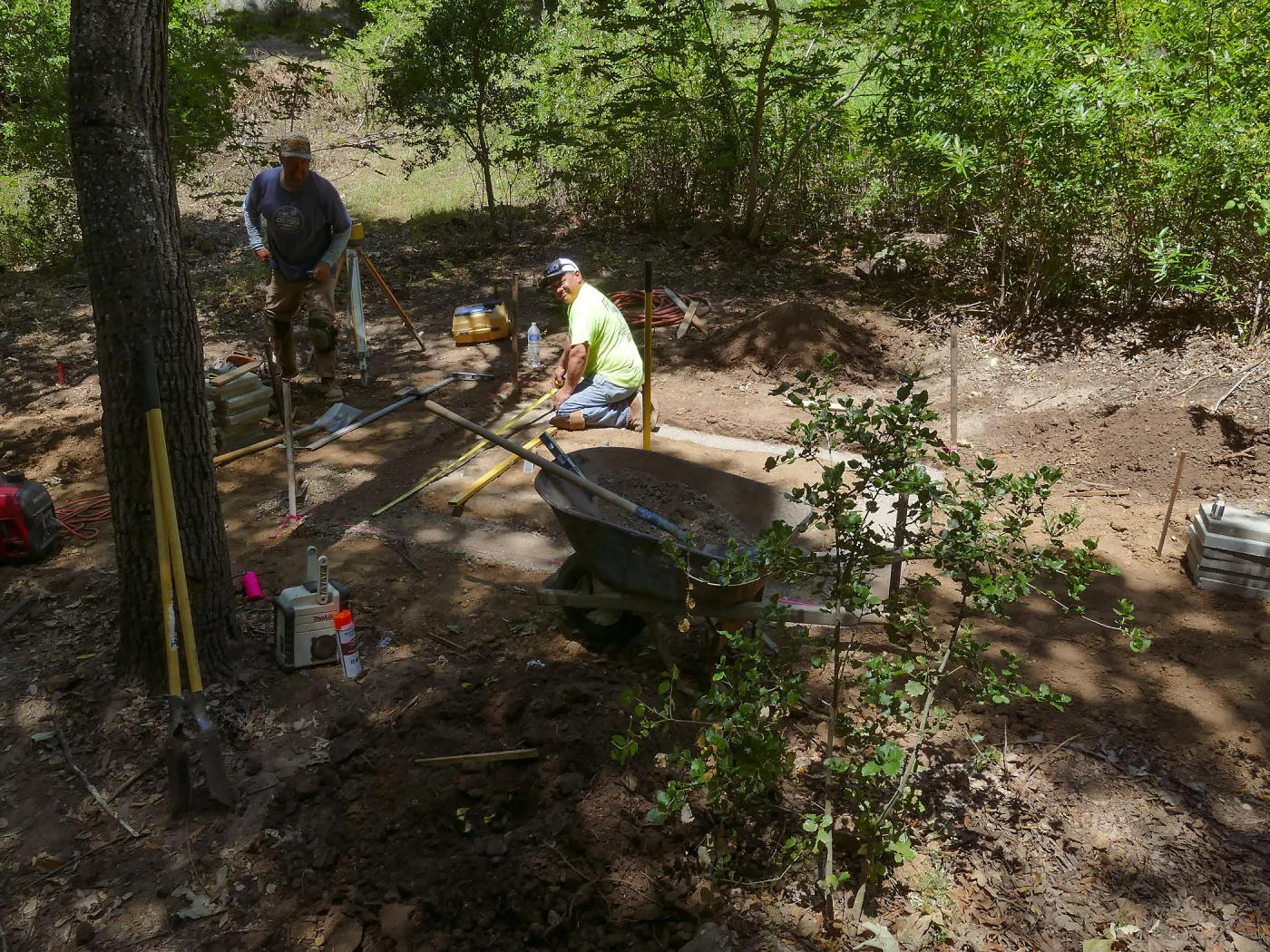 â€œHalfling Houseâ€ casita under construction