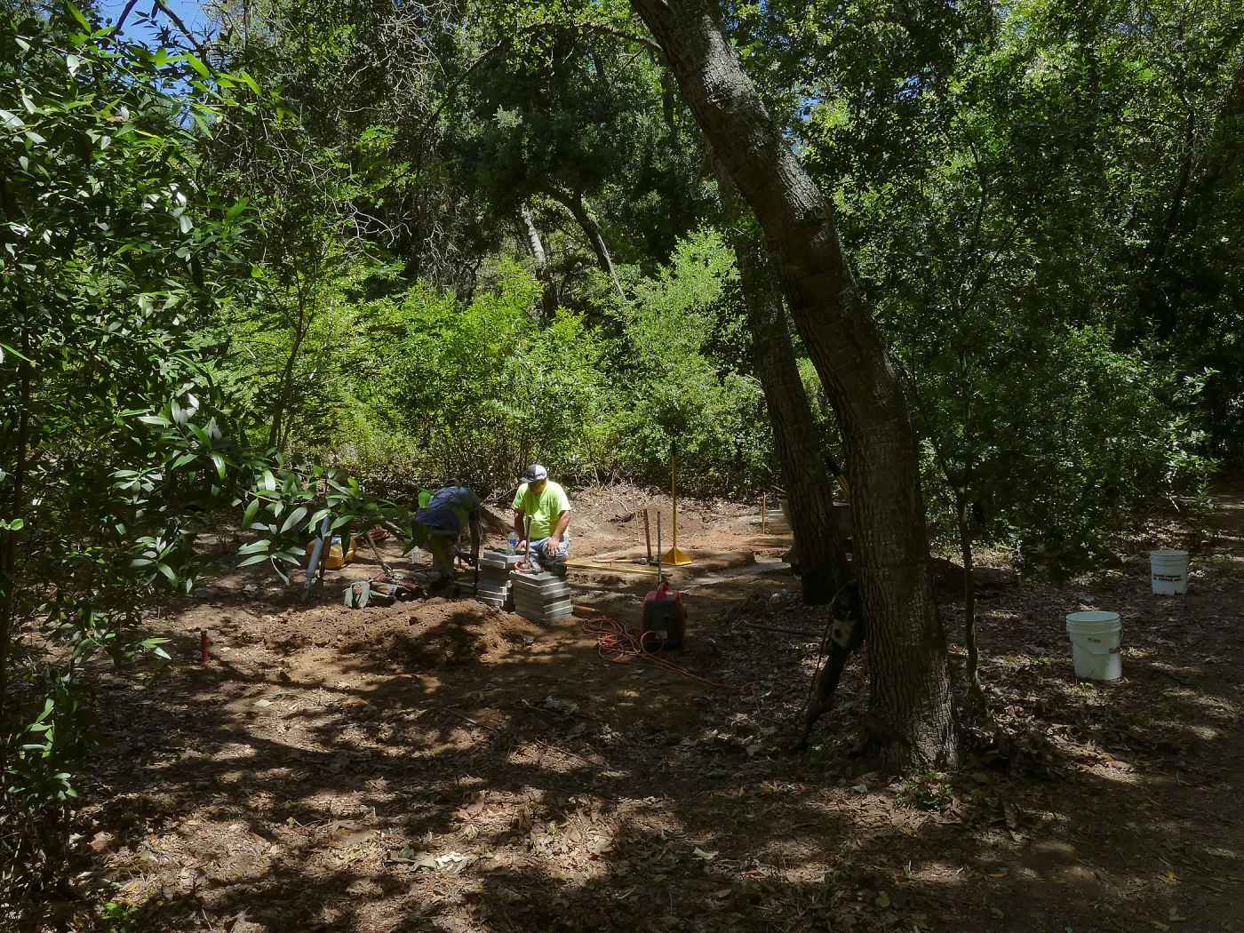 â€œHalfling Houseâ€ casita under construction