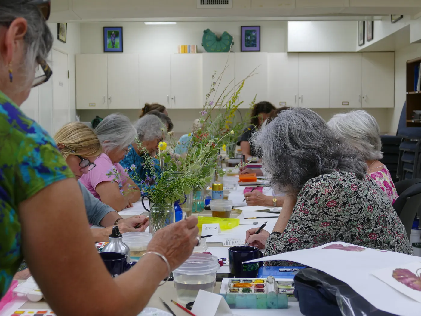 â€œPainting the Nativesâ€ class with Deborah Dal Zuffo