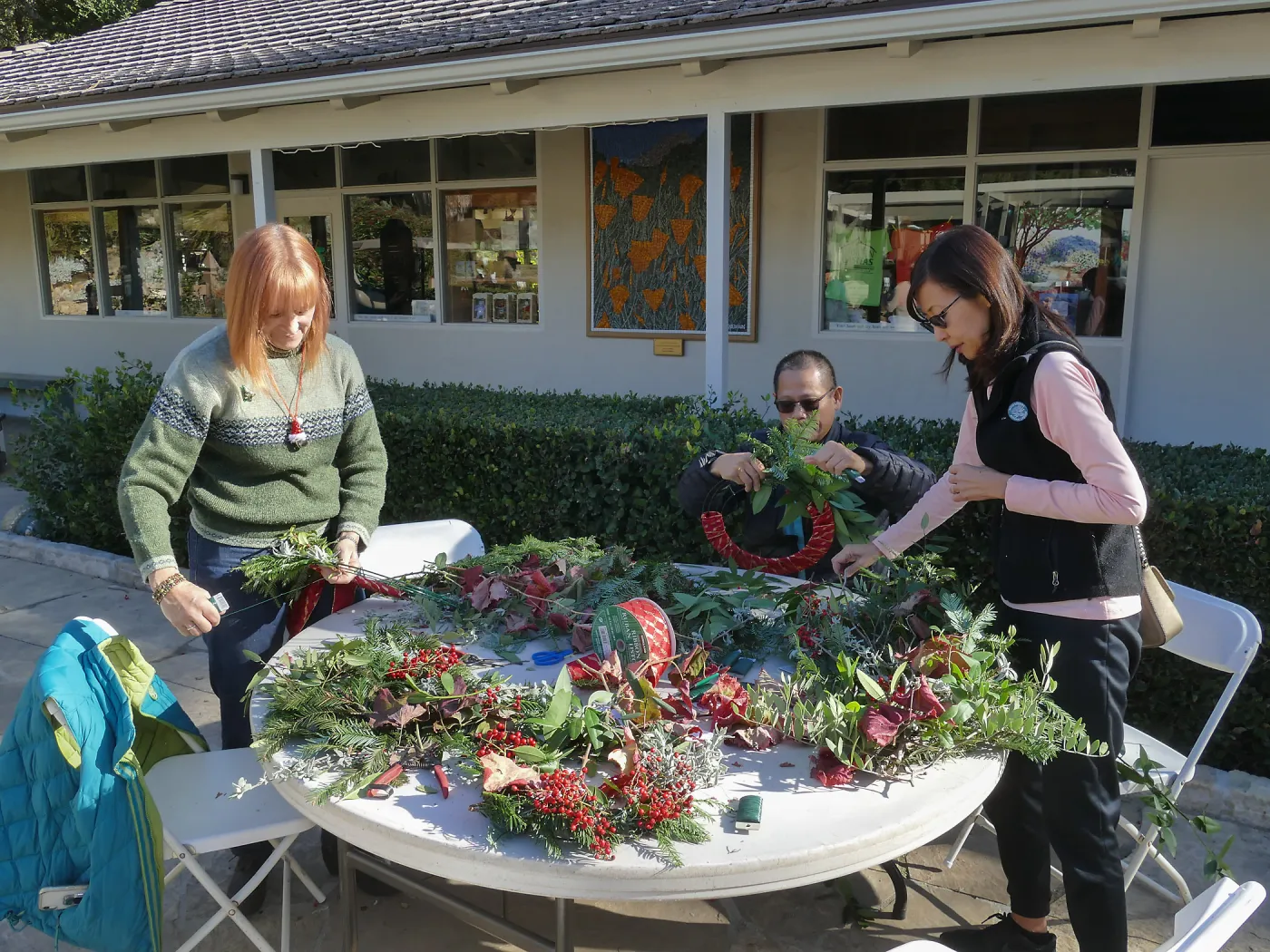 Free Senior Day, Wreathmaking Class