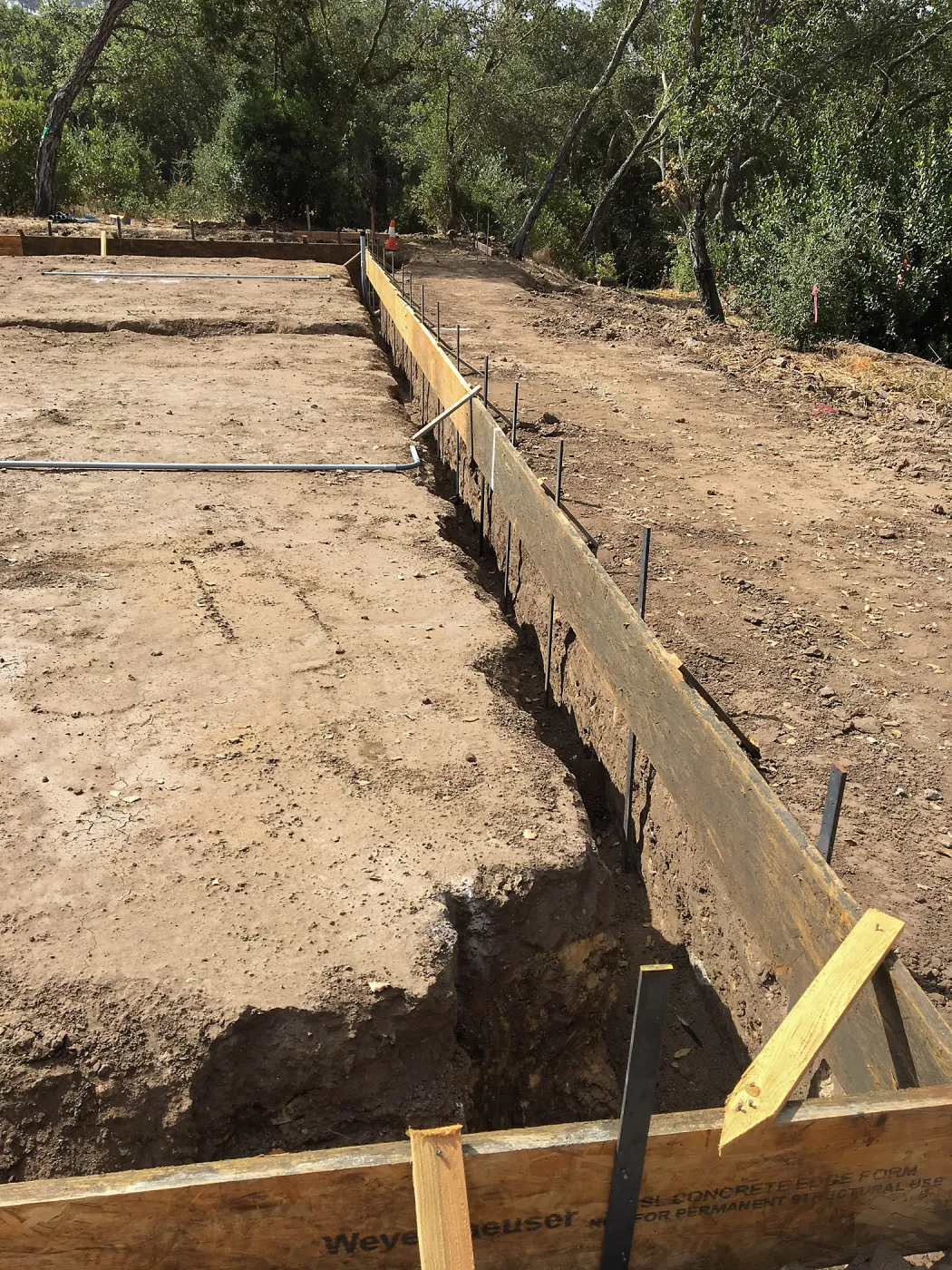 Hansen Site, Hort Barn construction