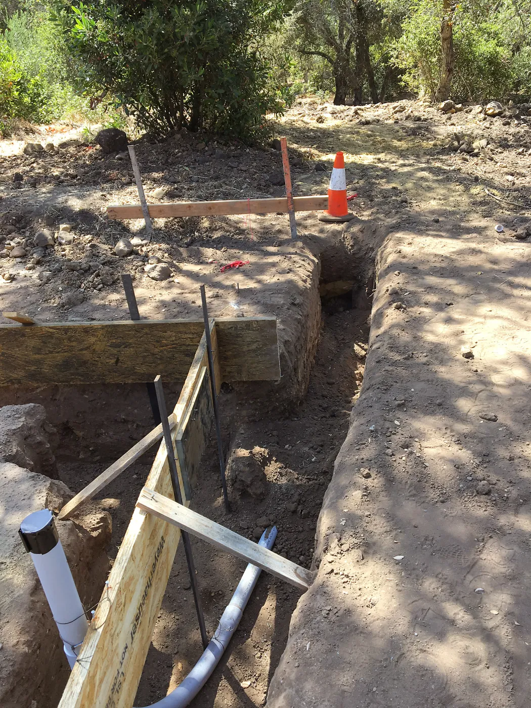 Hansen Site, Hort Barn construction