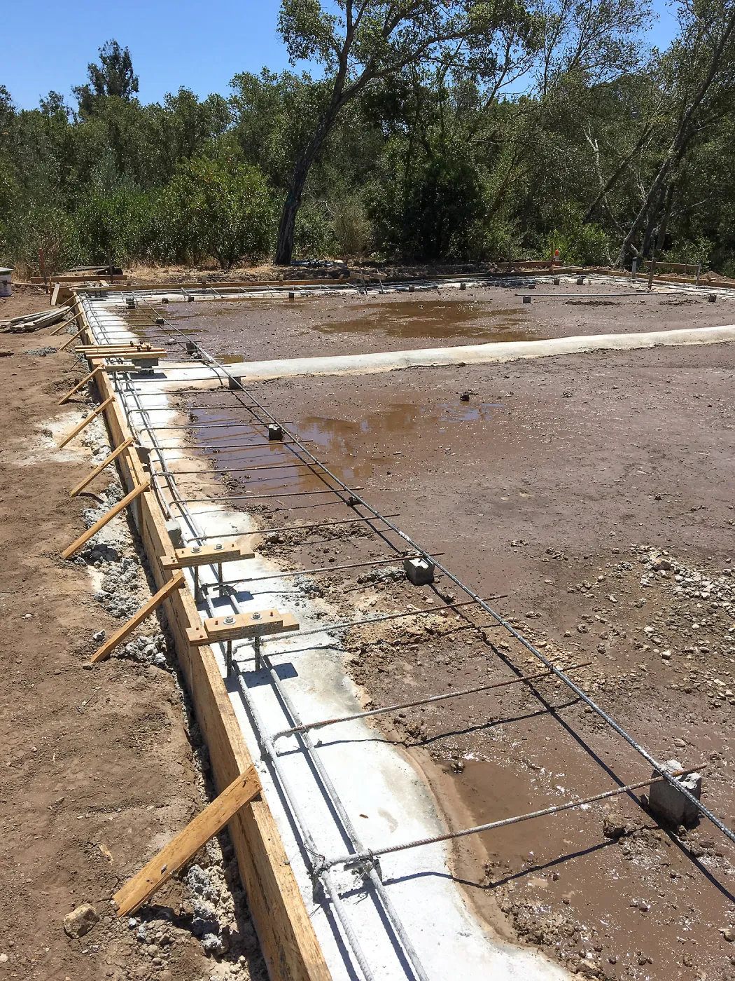 Hansen Site, Hort Barn construction