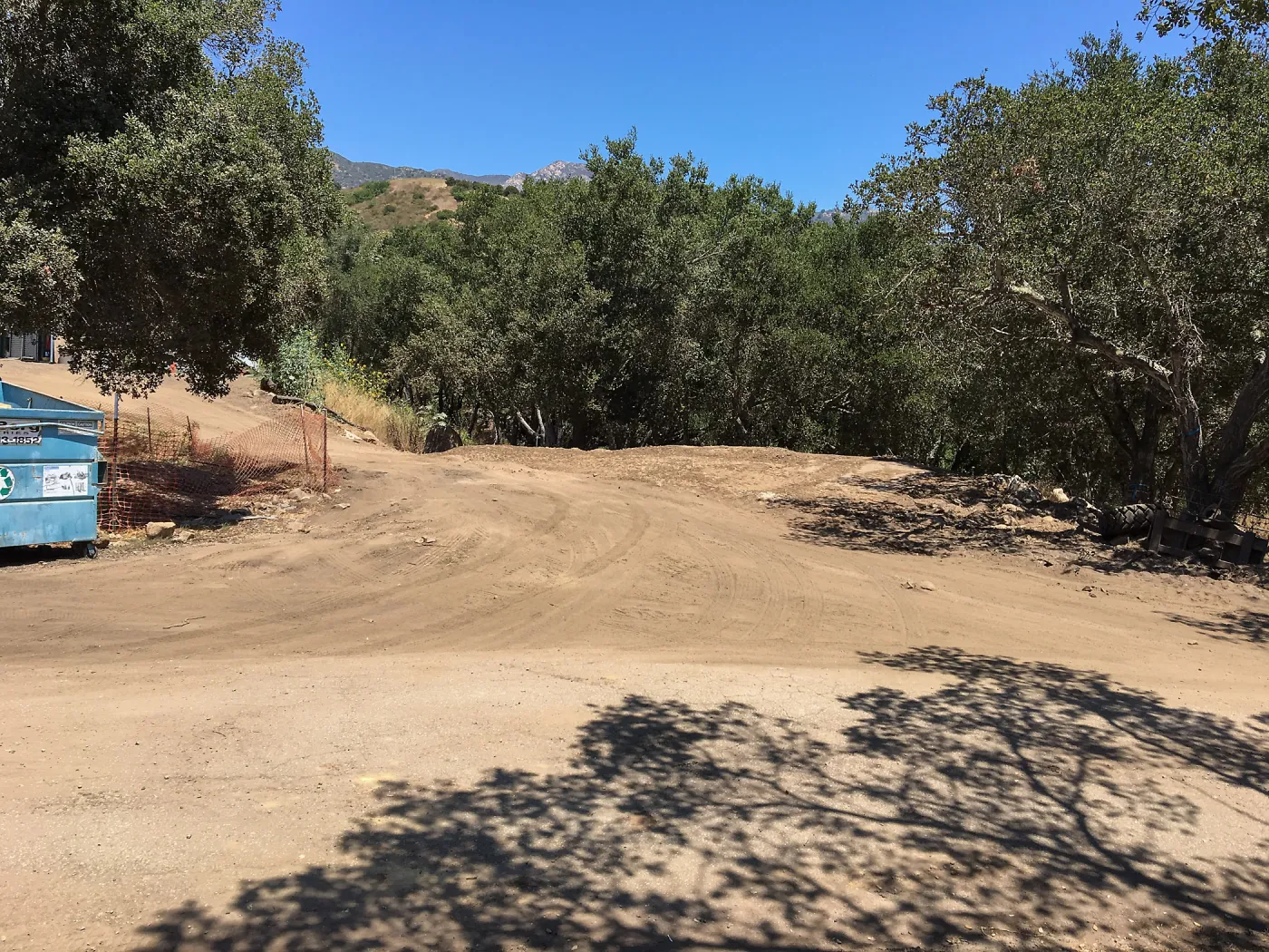 Hansen Site, Hort Barn construction
