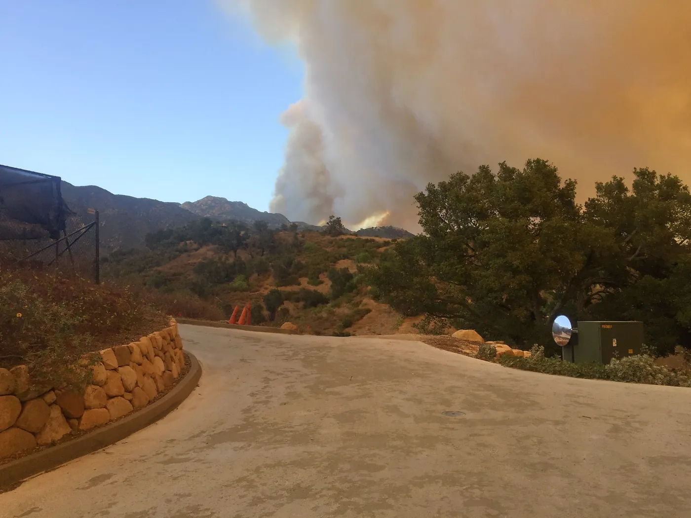 Smoke from the Thomas Fire viewed from the PCC driveway