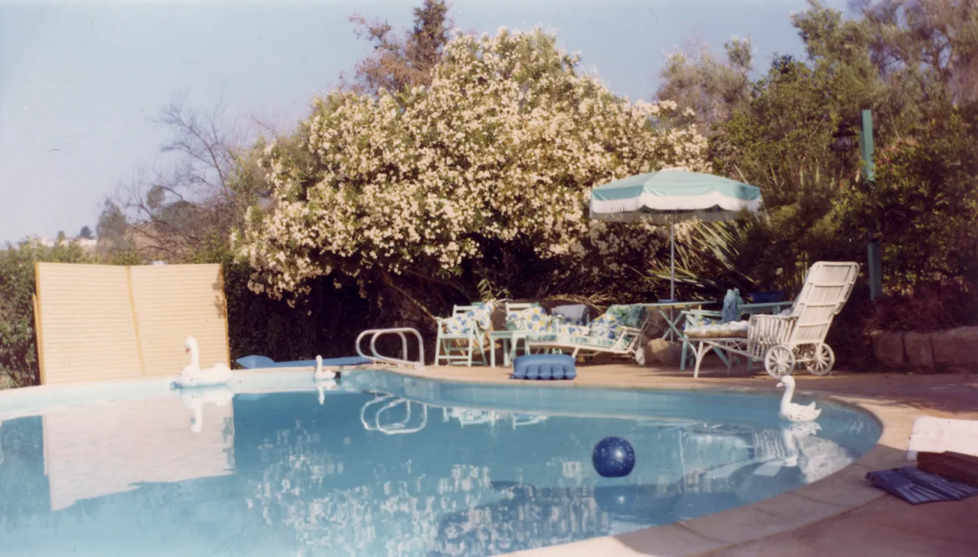 Gane / Lotterhos Swimming Pool