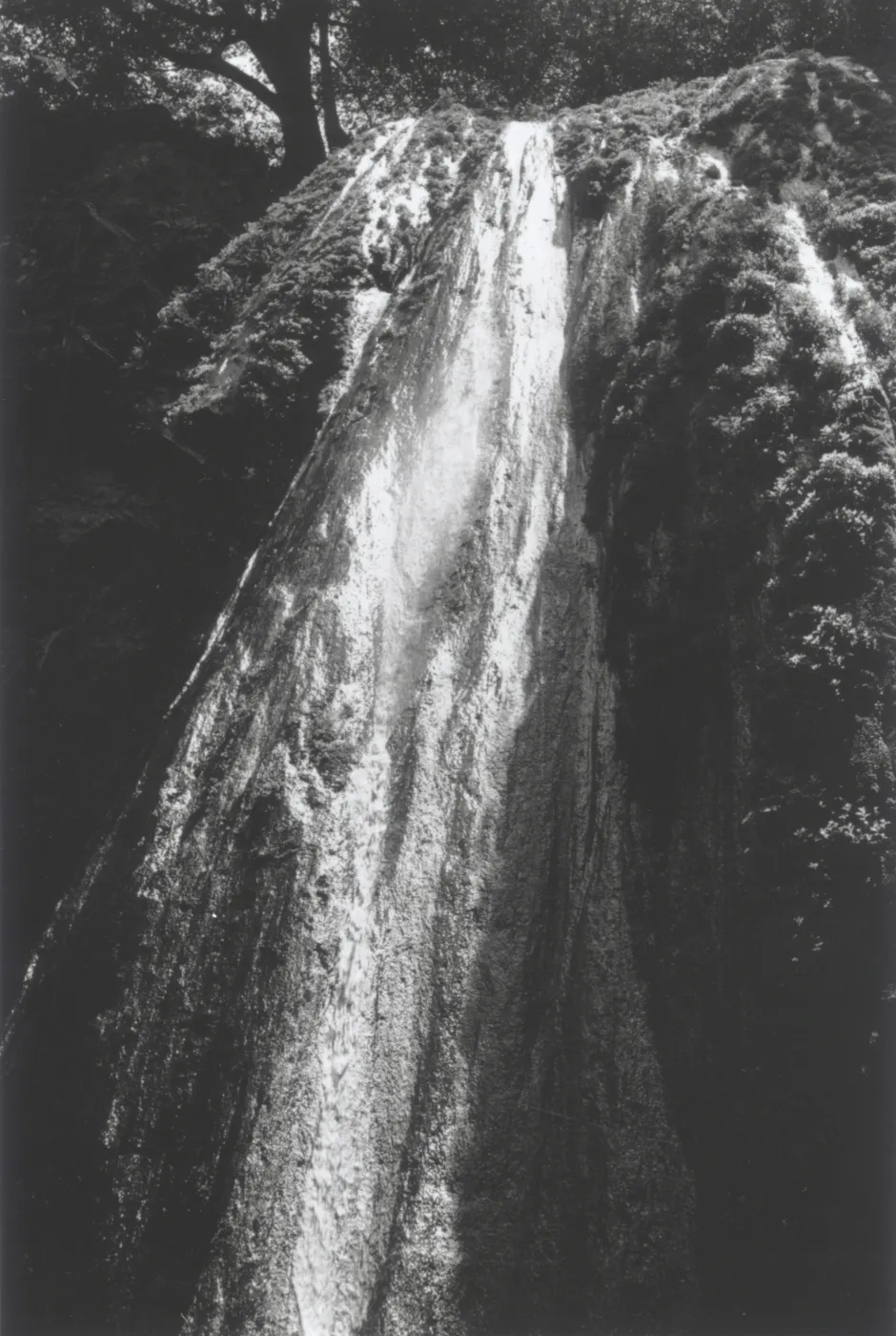 Rose Valley Falls, © Steve Junak