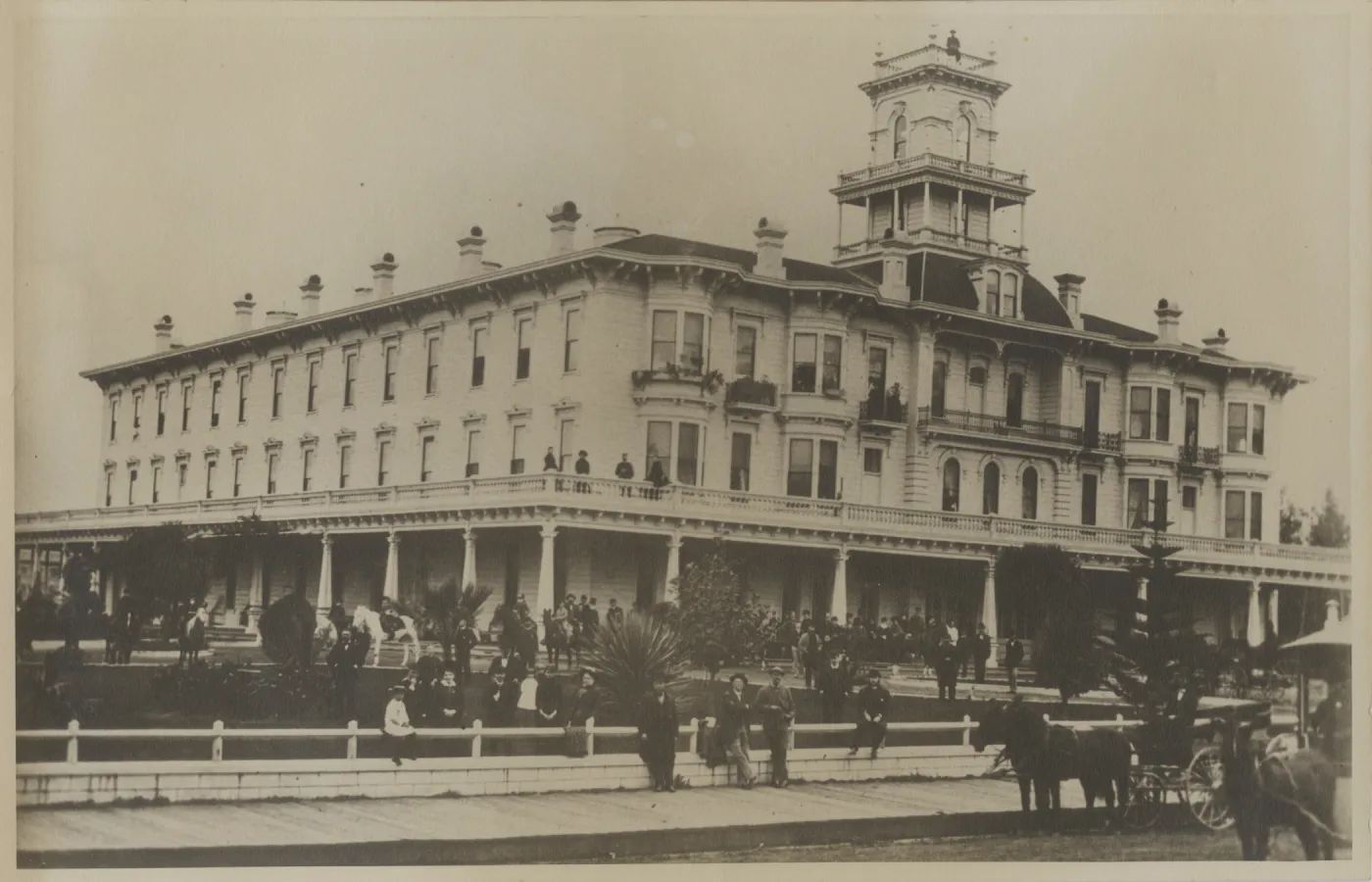 Arlington Hotel, Santa Barbara, before 1909 