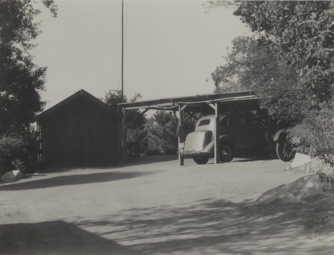Garden administrative office and garage, 1937
