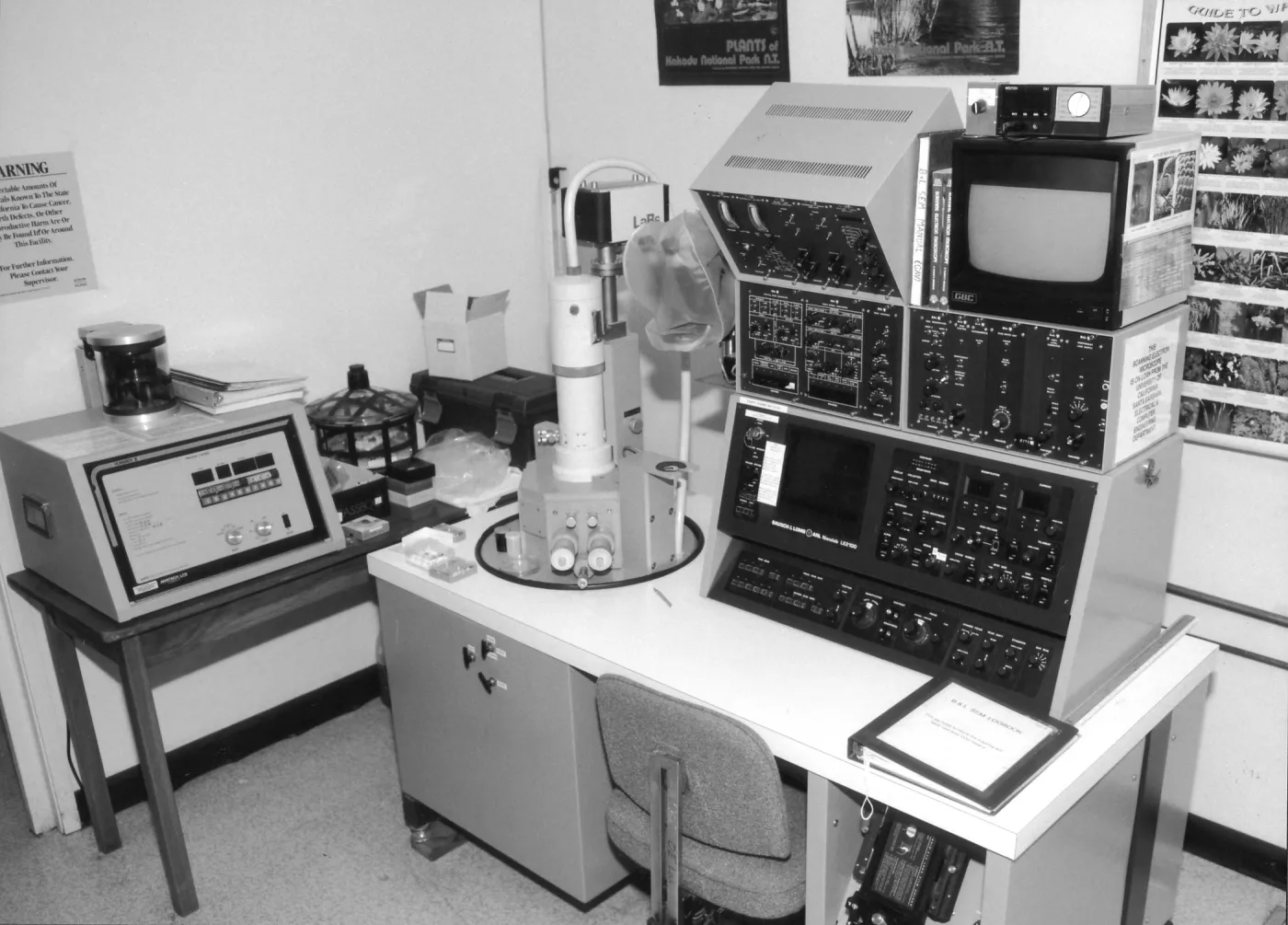 2014 AAM Accreditation Self-Study Documentation: Scanning Electron Microscope (research laboratory)