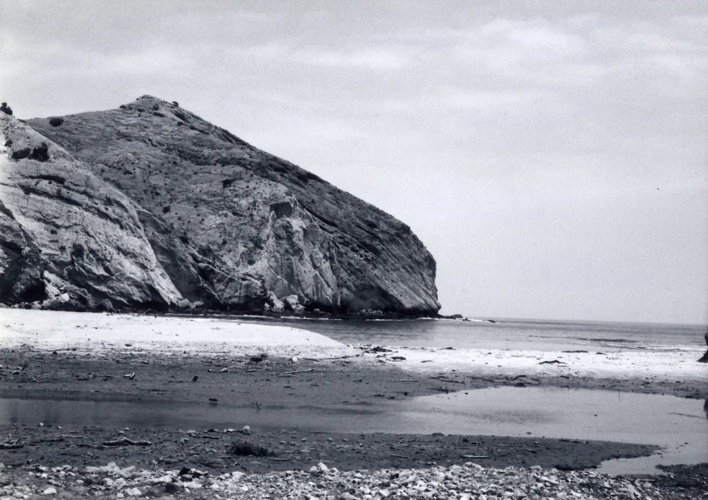 Sauces Beach, Santa Cruz Island