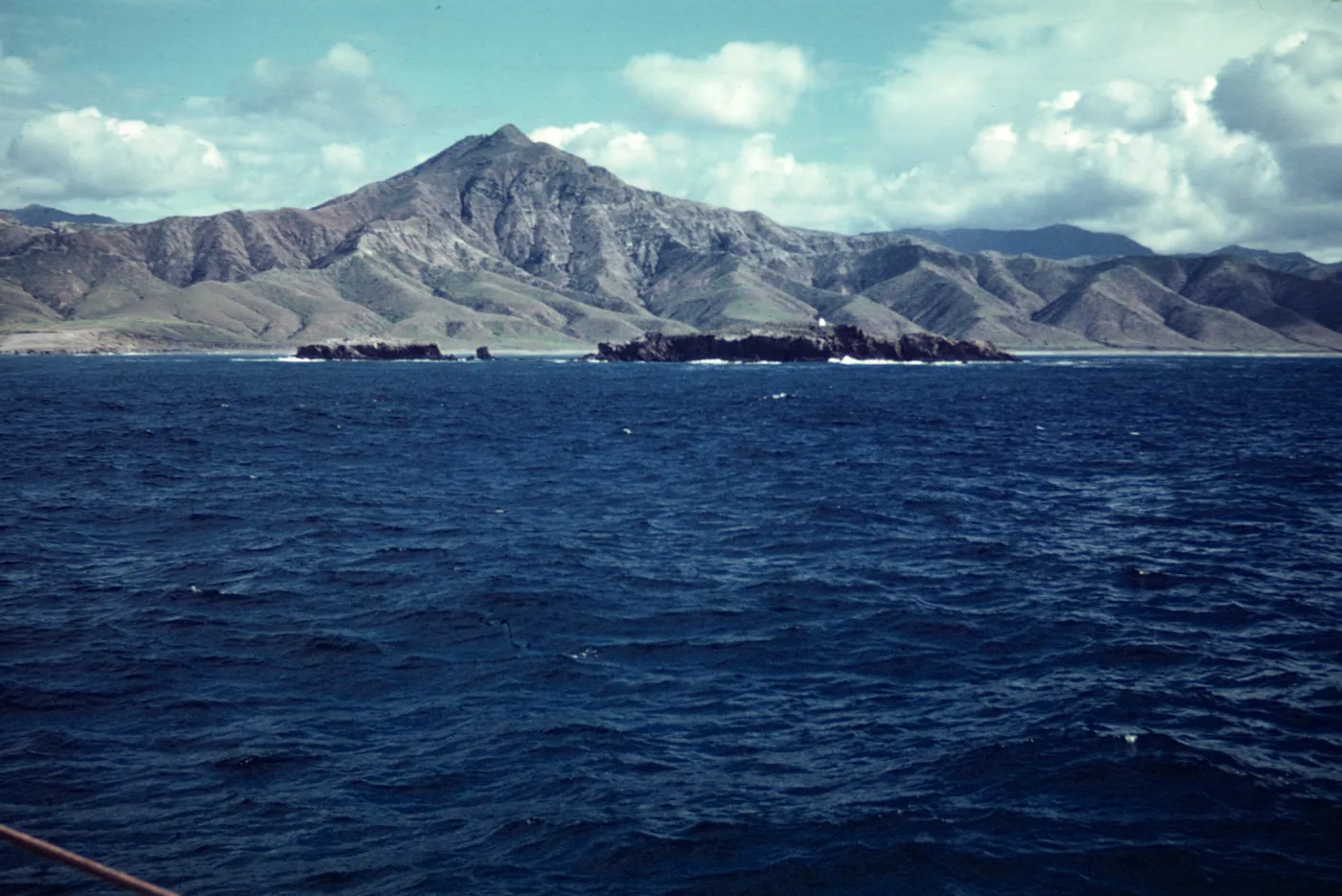 Santa Cruz Island, White Mountain from boat
