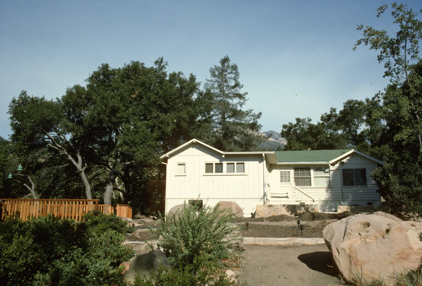 SBBG Home Demonstration Garden construction