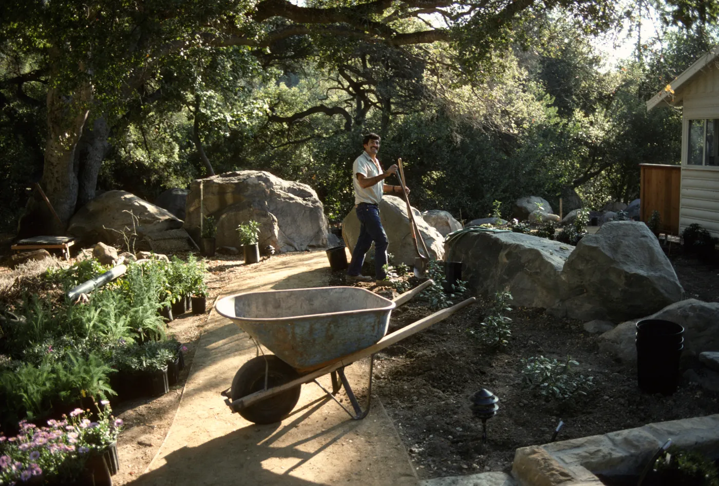 SBBG Home Demonstration Garden construction