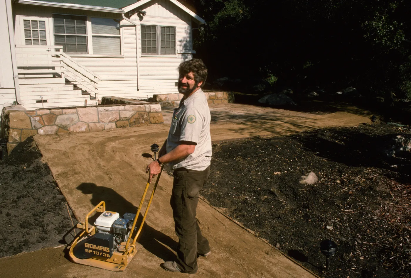 Dave Leaberry, SBBG Home Demonstration Garden construction