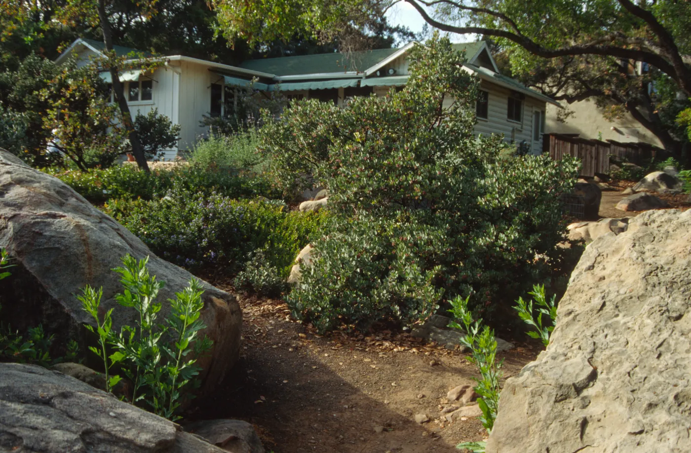 Home Demonstration Garden Construction (Manzanita)