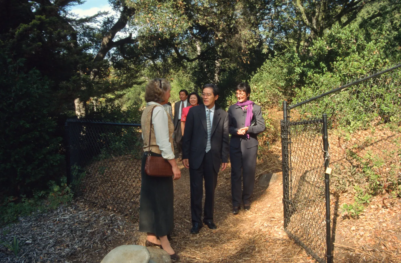 Japanese consul-general visit to Tea House